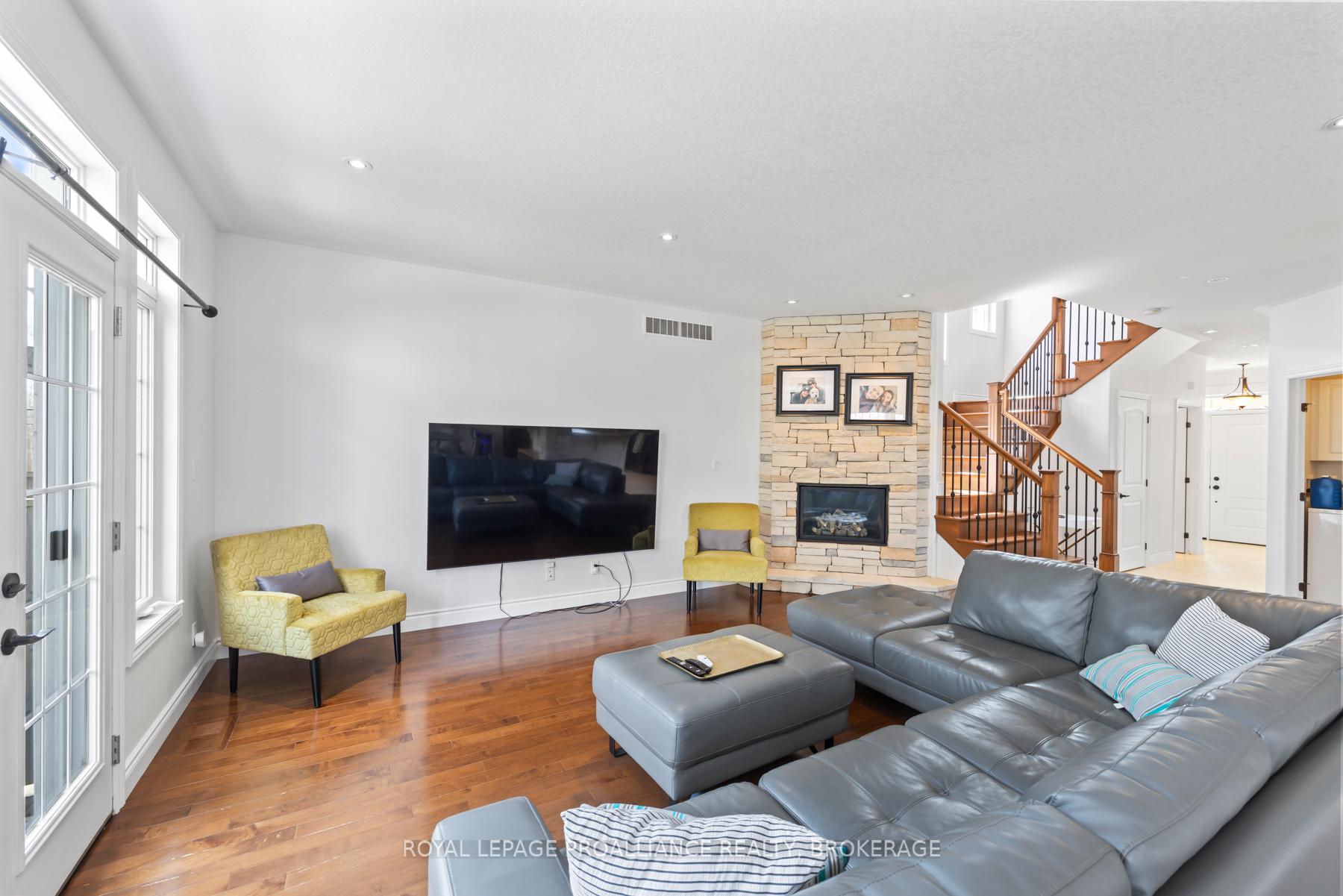 Photo 14 of 5008 Fox Run Place, Kingston, North of Taylor-Kidd Blvd — HOMEH