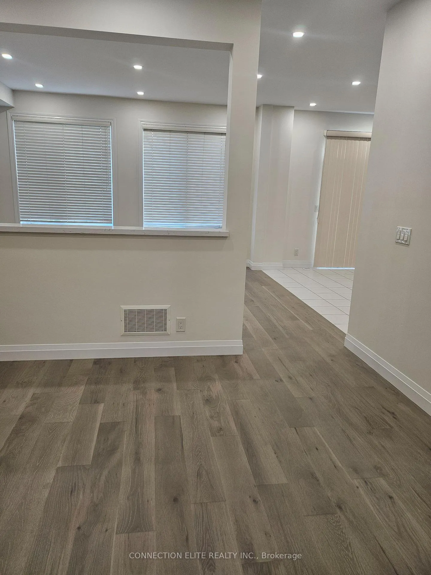Photo 3 of 216 Pimlico Drive, Oshawa, Windfields — HOMEH