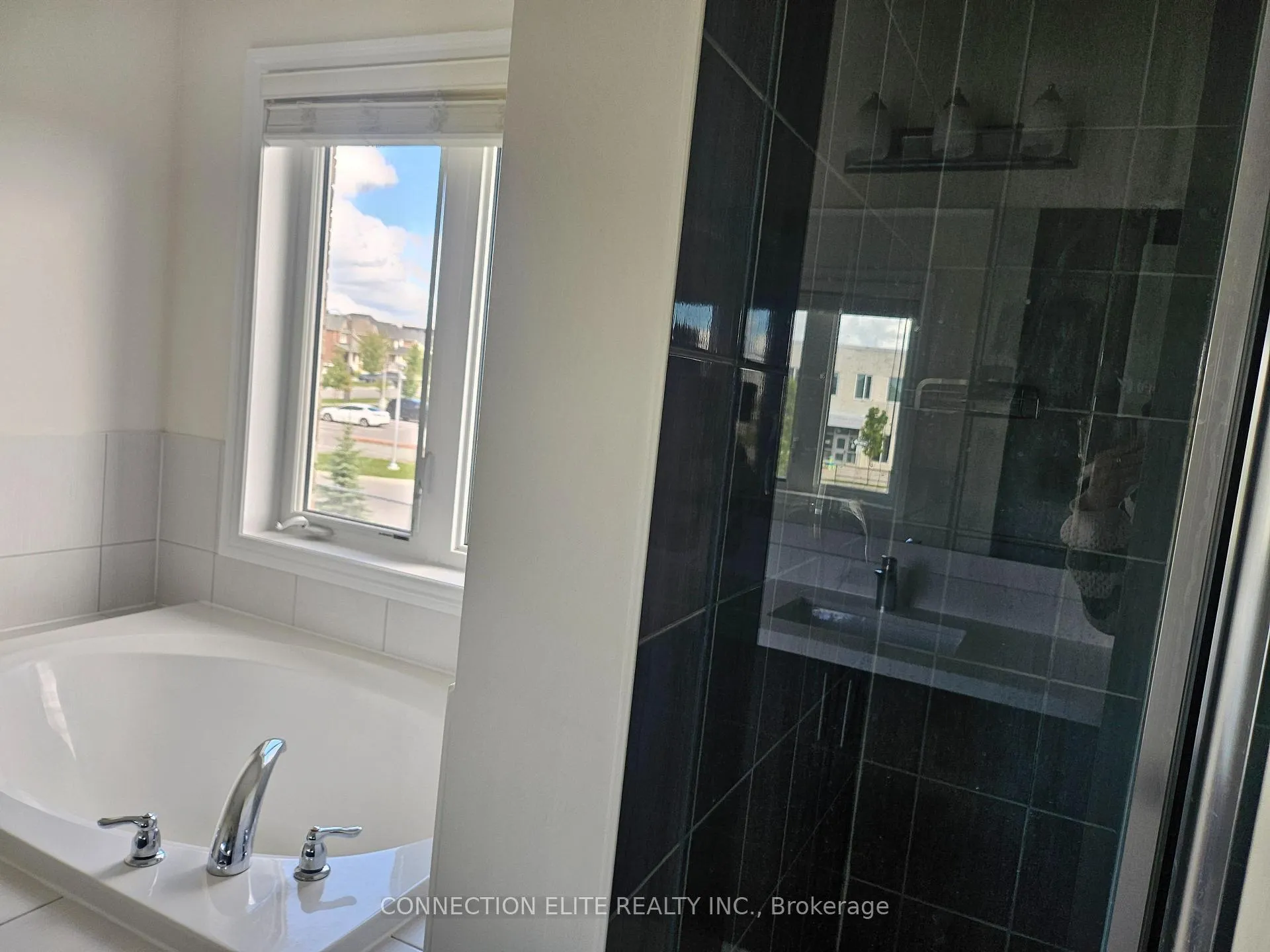 Photo 16 of 216 Pimlico Drive, Oshawa, Windfields — HOMEH