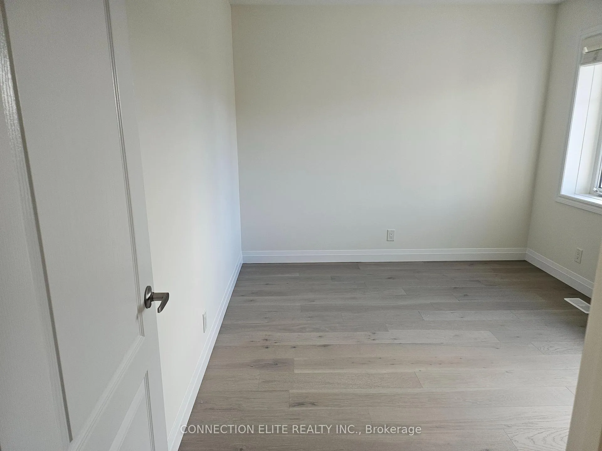 Photo 21 of 216 Pimlico Drive, Oshawa, Windfields — HOMEH