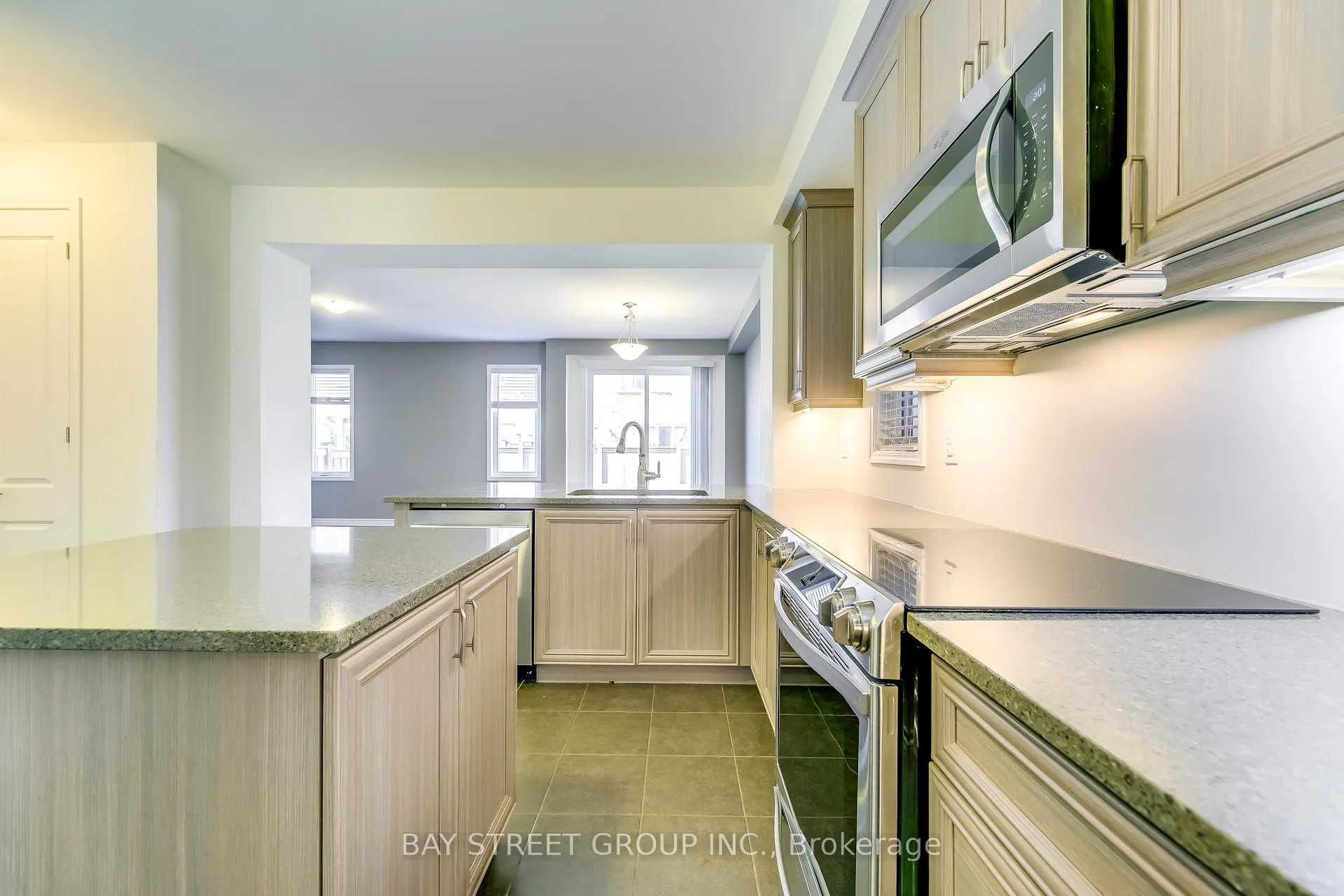 Photo 9 of 125 Hatt Court, Milton, Ford — HOMEH