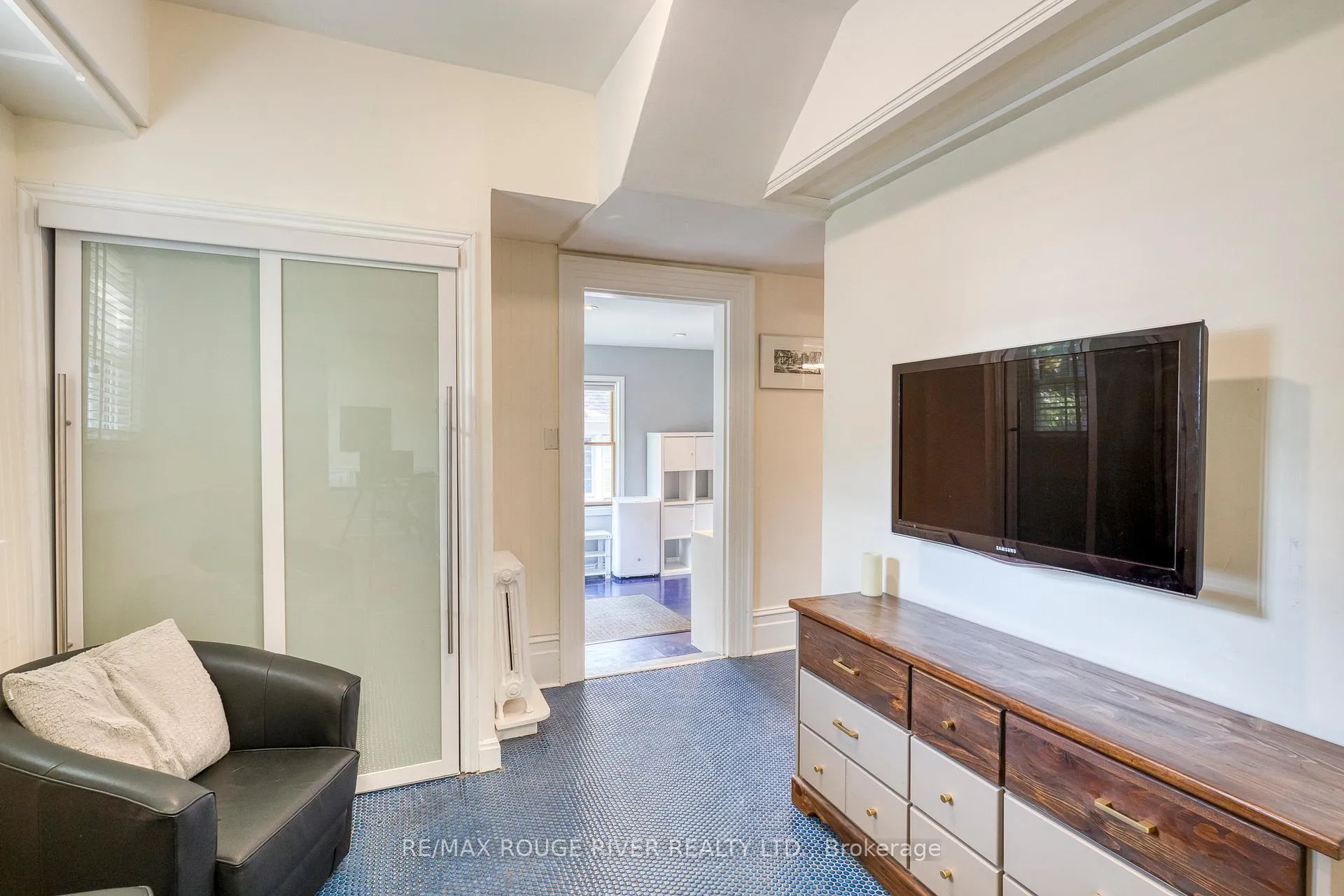 Photo 14 of 18 Victoria Street, Perth — HOMEH