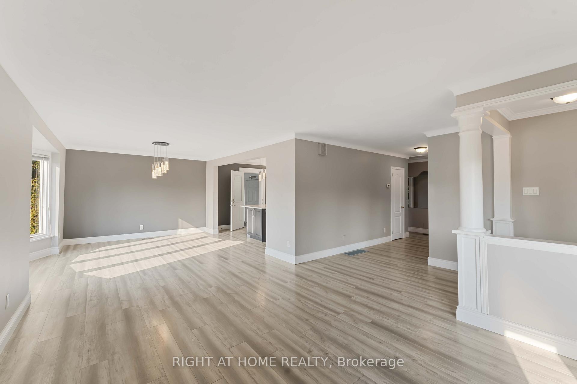 Photo 8 of 599 Donald Street, Ottawa, Overbrook/Castle Heights — HOMEH