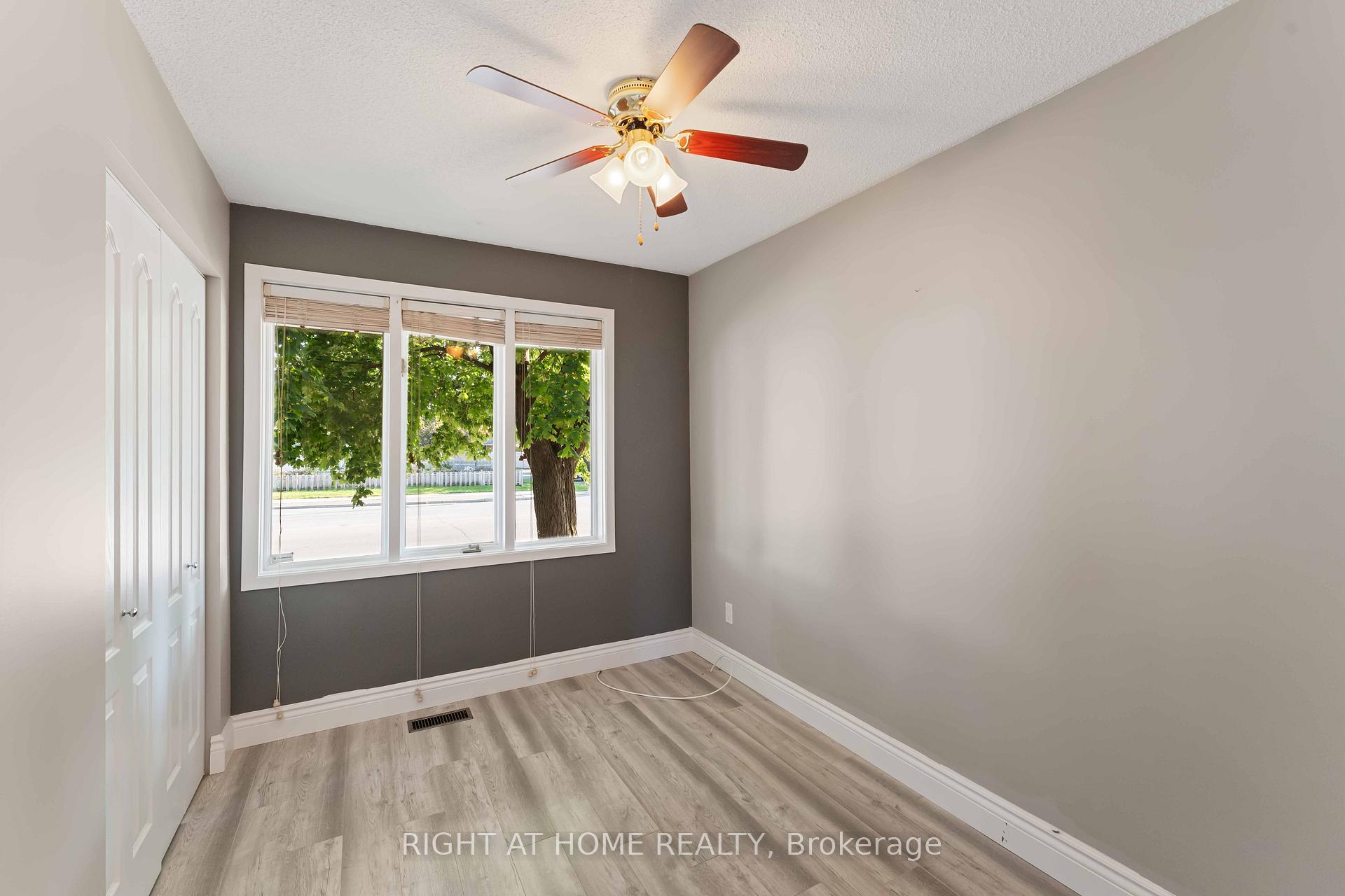 Photo 15 of 599 Donald Street, Ottawa, Overbrook/Castle Heights — HOMEH