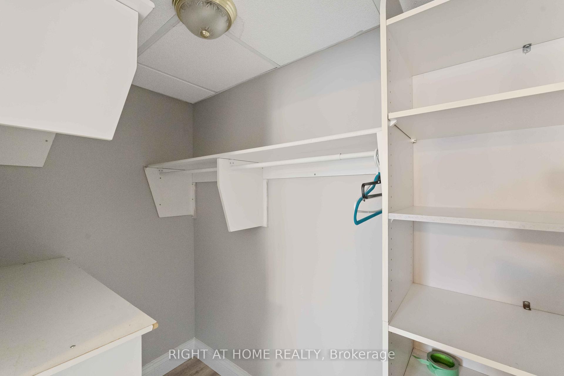 Photo 22 of 599 Donald Street, Ottawa, Overbrook/Castle Heights — HOMEH