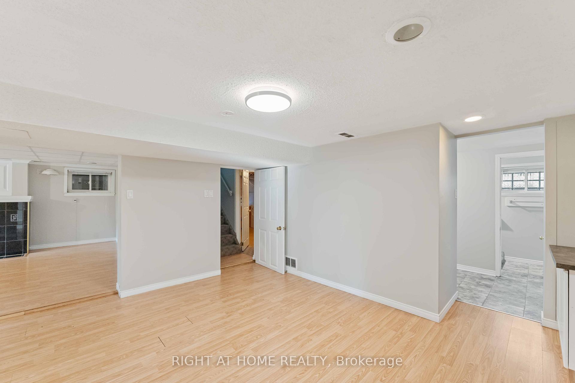 Photo 31 of 599 Donald Street, Ottawa, Overbrook/Castle Heights — HOMEH