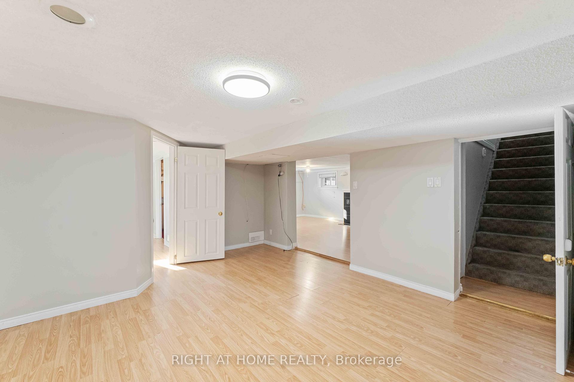 Photo 32 of 599 Donald Street, Ottawa, Overbrook/Castle Heights — HOMEH