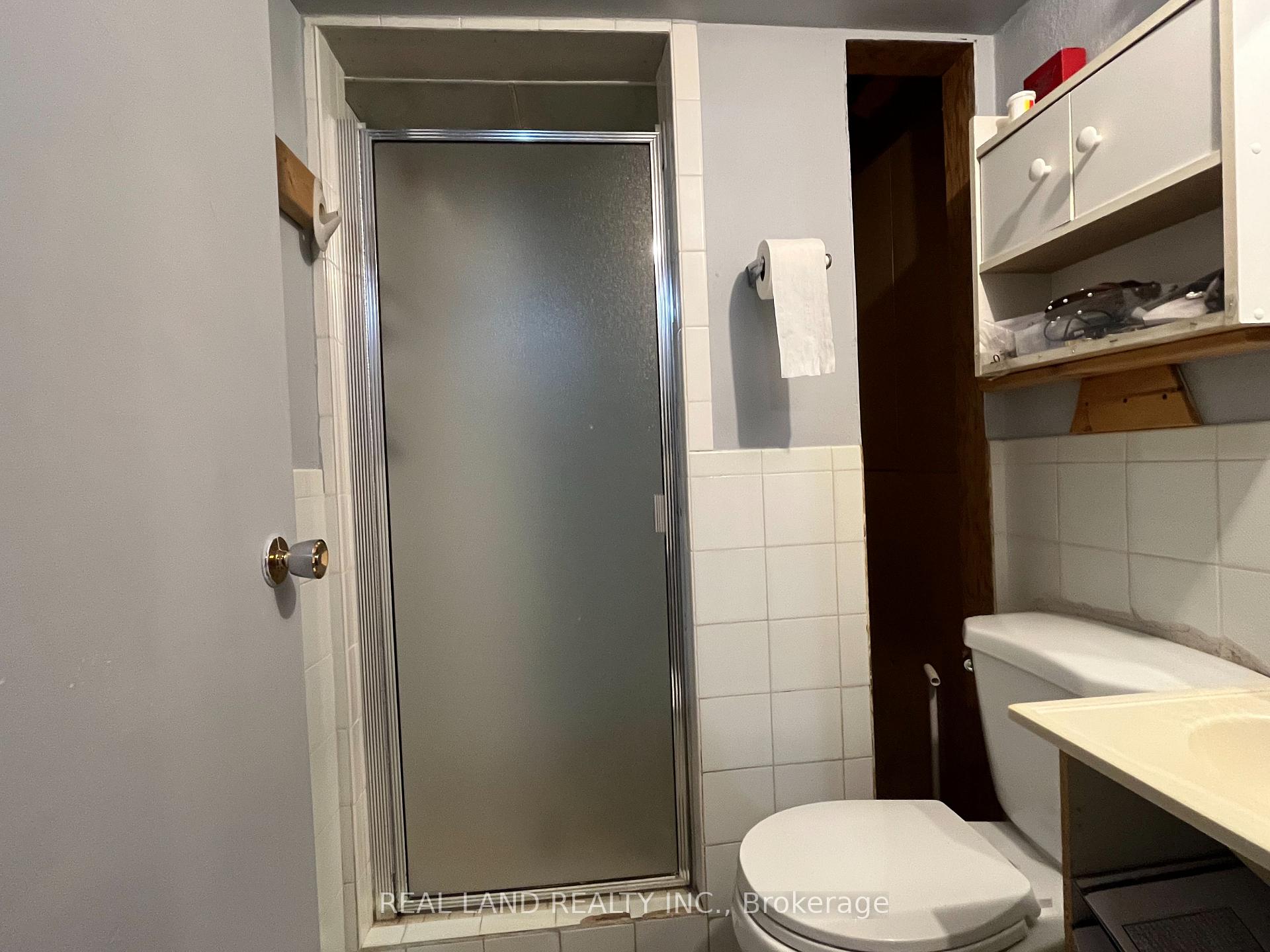 Photo 17 of 8154 Post Road, Niagara Falls, Ascot — HOMEH