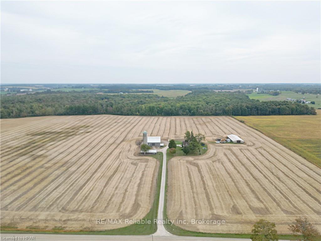 Photo 2 of 84210 Hoover Line, North Huron, East Wawanosh — HOMEH