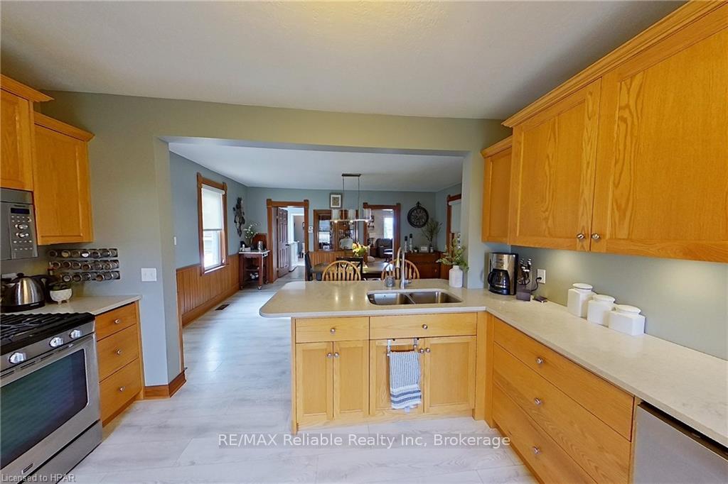 Photo 13 of 84210 Hoover Line, North Huron, East Wawanosh — HOMEH