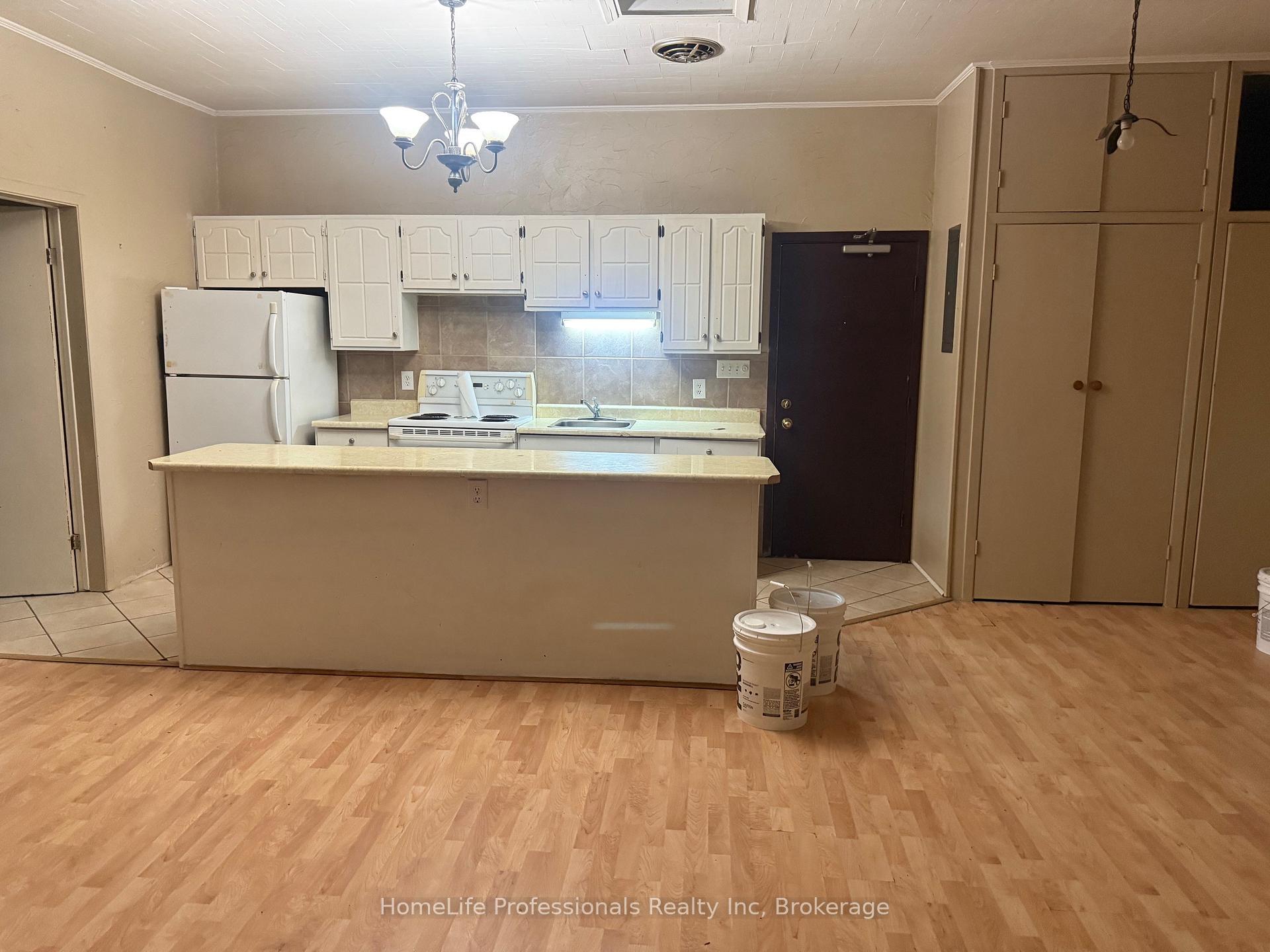 Photo 3 of Unit 6, 16 Young Street, Norfolk, Simcoe — HOMEH