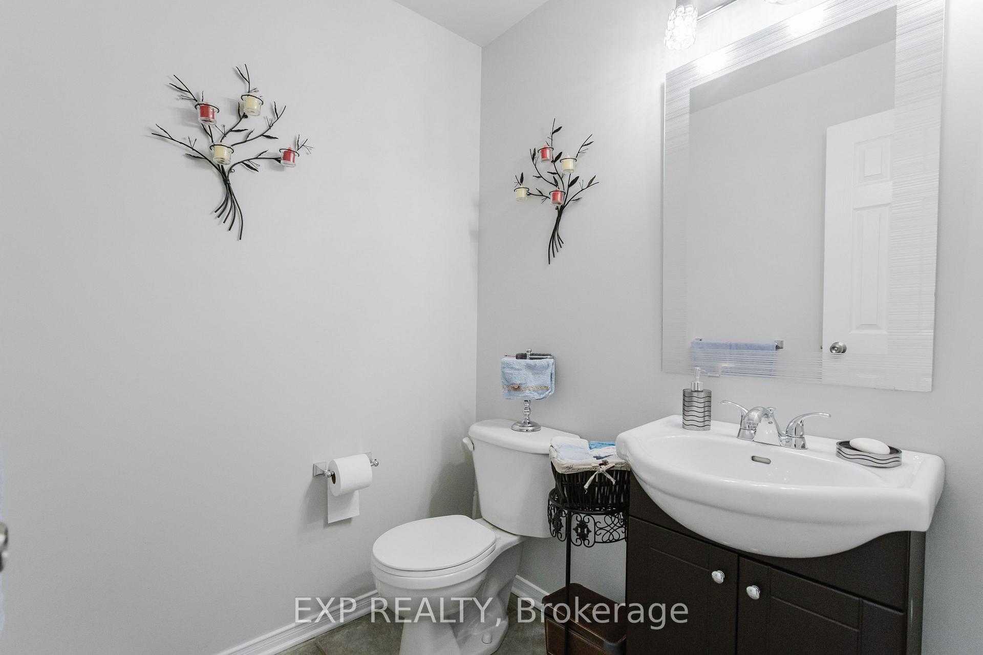 Photo 4 of 2274 Brockstone Crescent, Ottawa, Avalon East — HOMEH