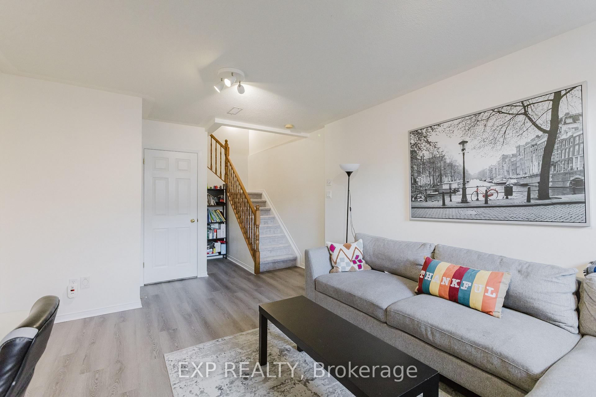 Photo 31 of 2274 Brockstone Crescent, Ottawa, Avalon East — HOMEH