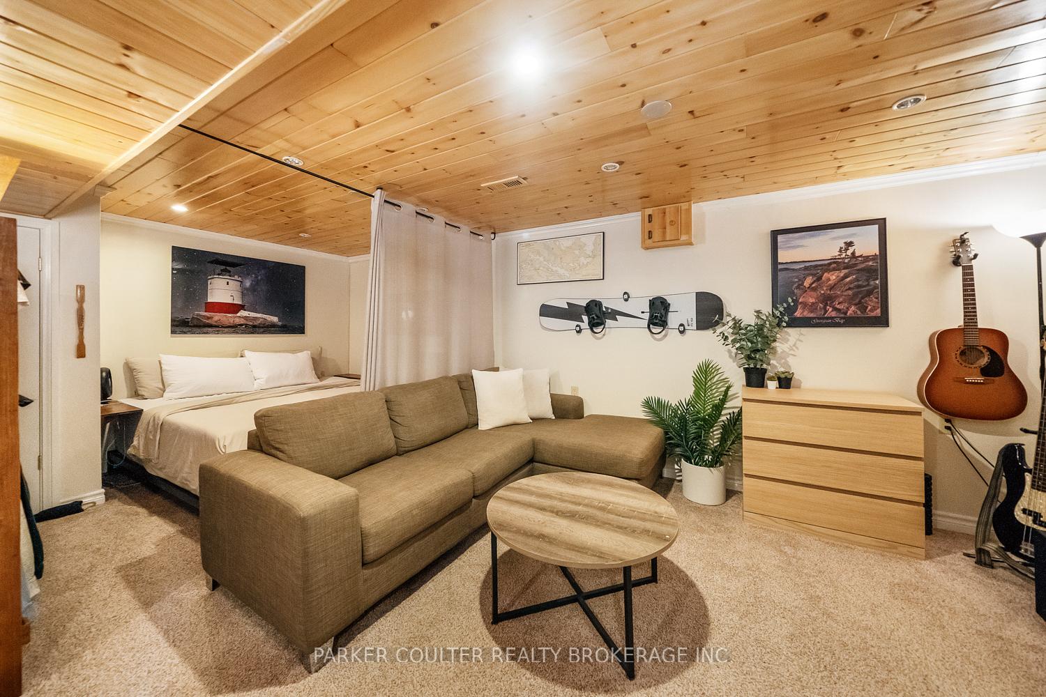 Photo 19 of 21 Louisa Street, Parry Sound — HOMEH