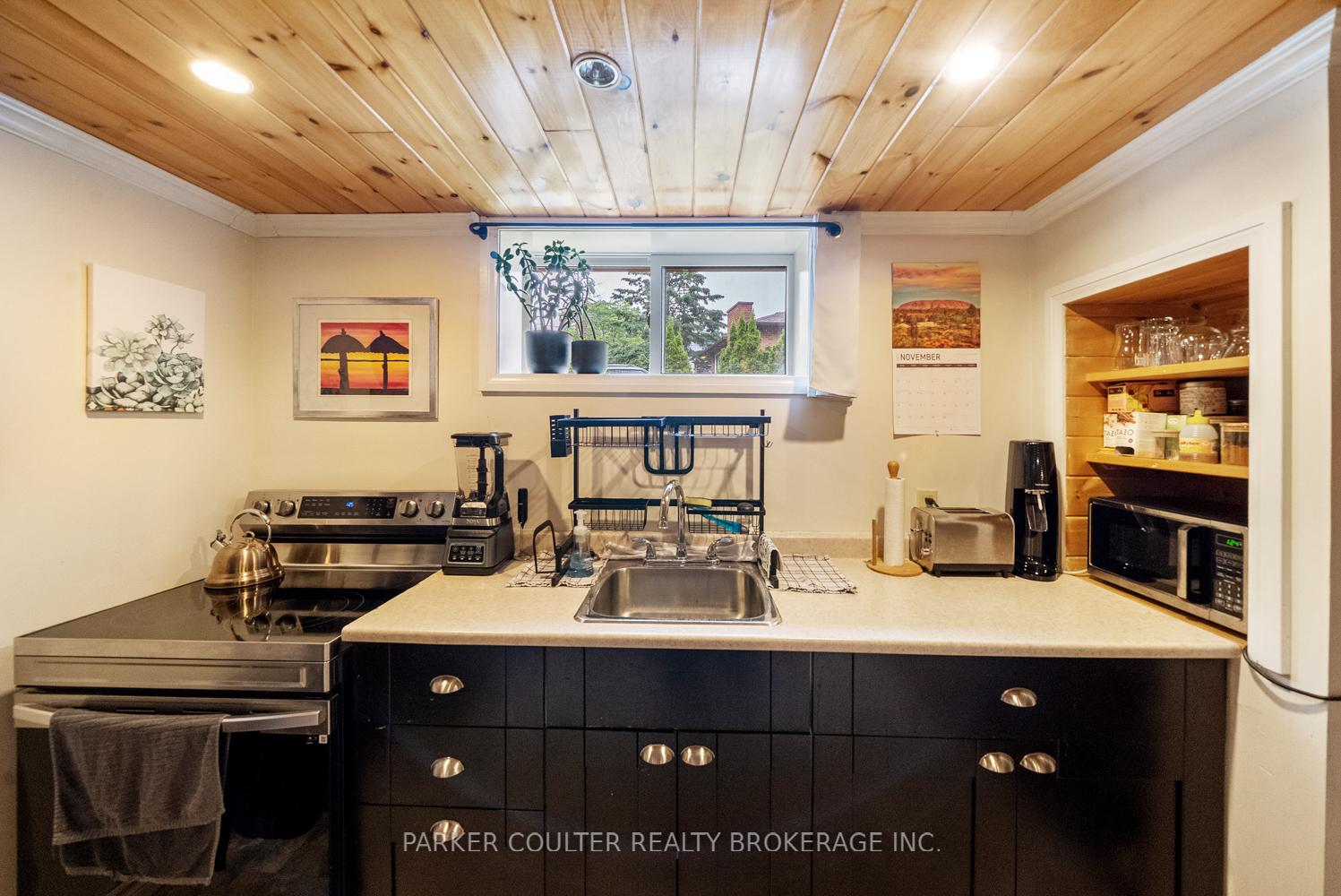 Photo 23 of 21 Louisa Street, Parry Sound — HOMEH