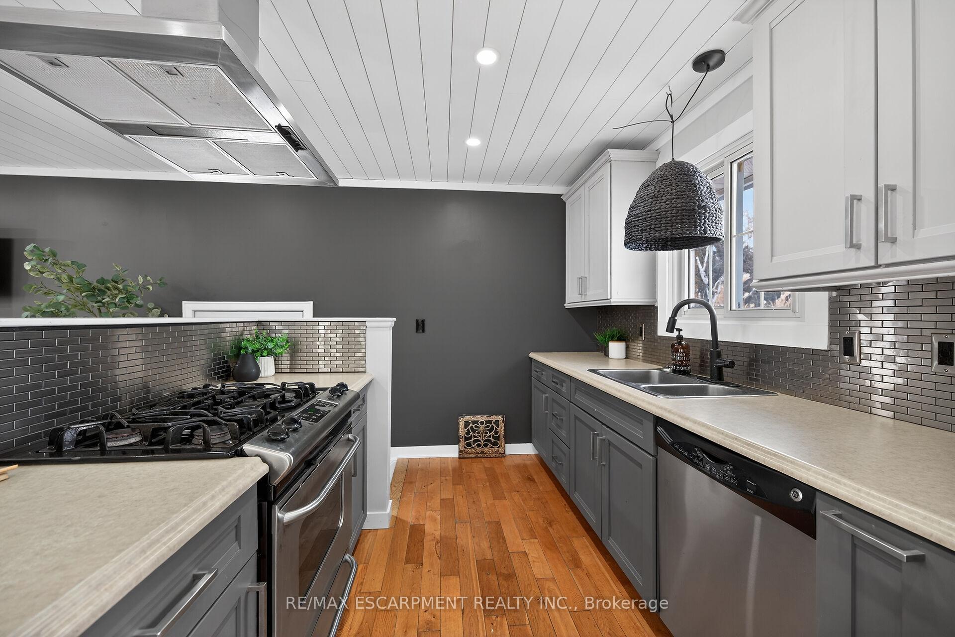 Photo 10 of 2470 Highway 24, Norfolk, Townsend — HOMEH