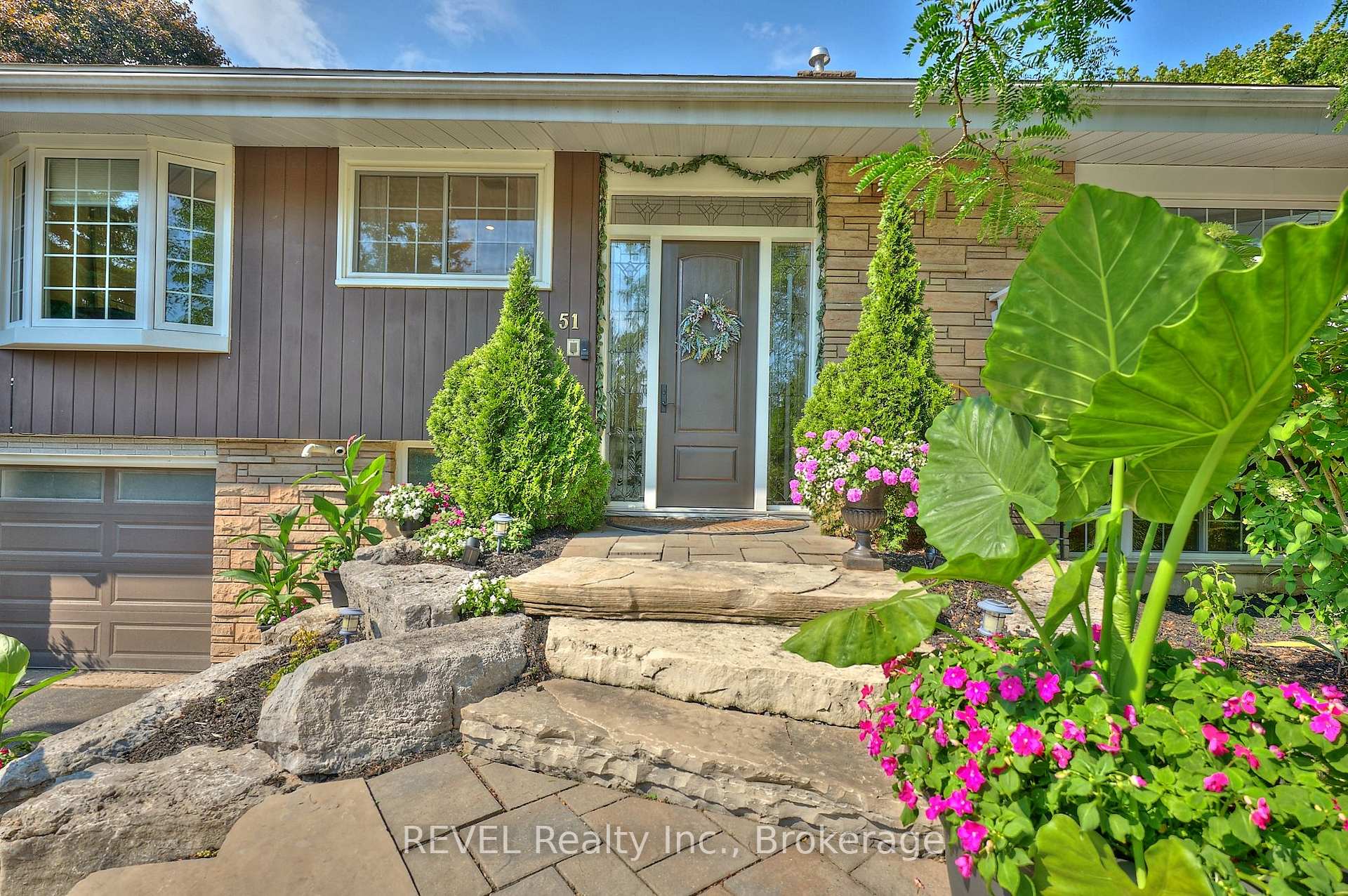Photo 7 of 51 Pancake Lane, Pelham, Fonthill — HOMEH