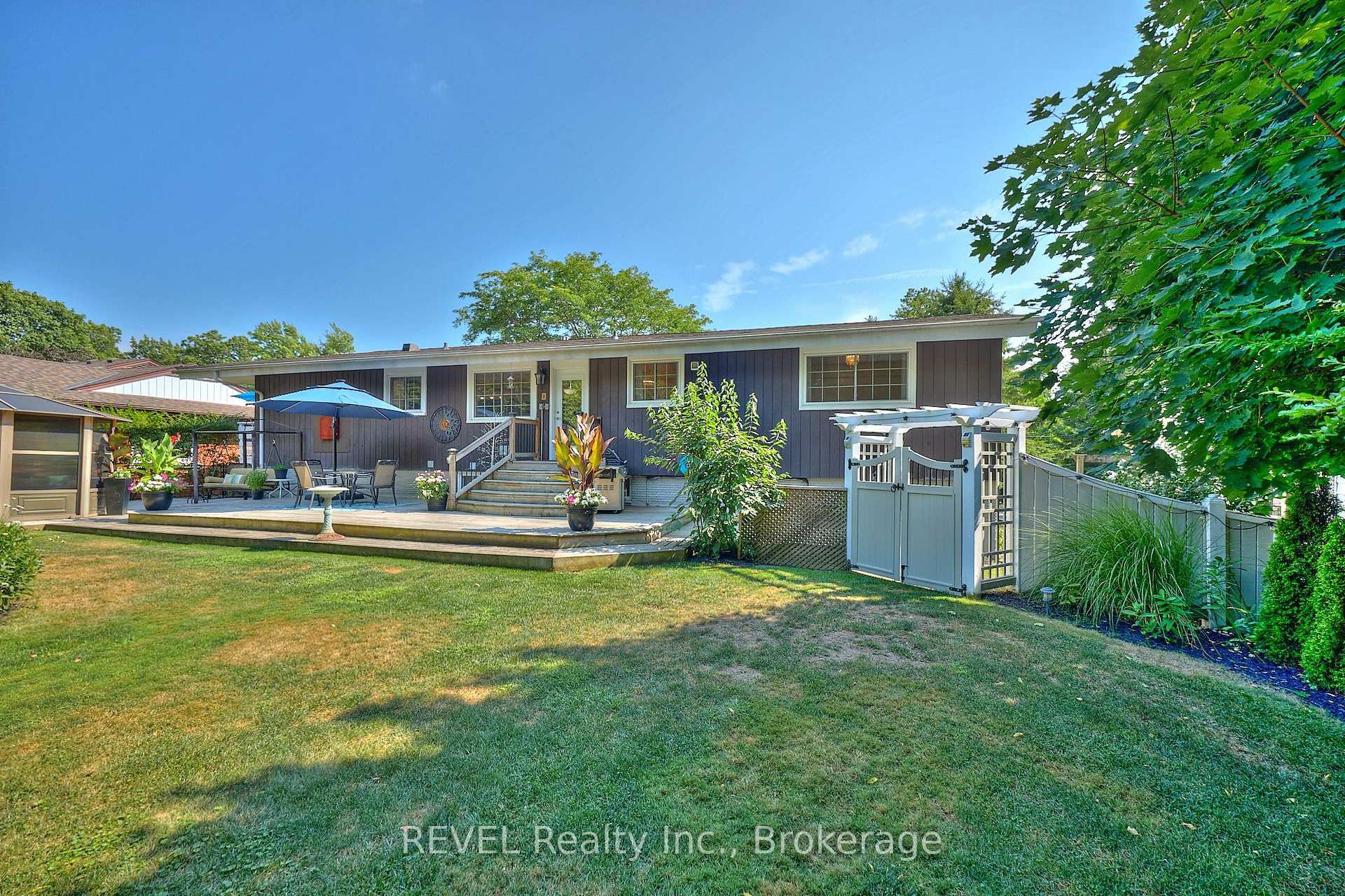 Photo 44 of 51 Pancake Lane, Pelham, Fonthill — HOMEH