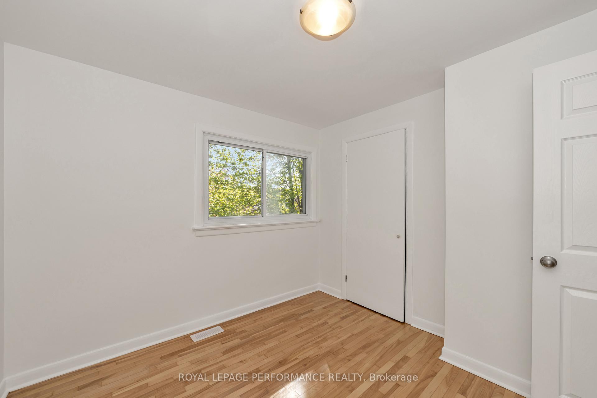 Photo 25 of 622 Borthwick Avenue, Ottawa, Castle Heights/Rideau High — HOMEH