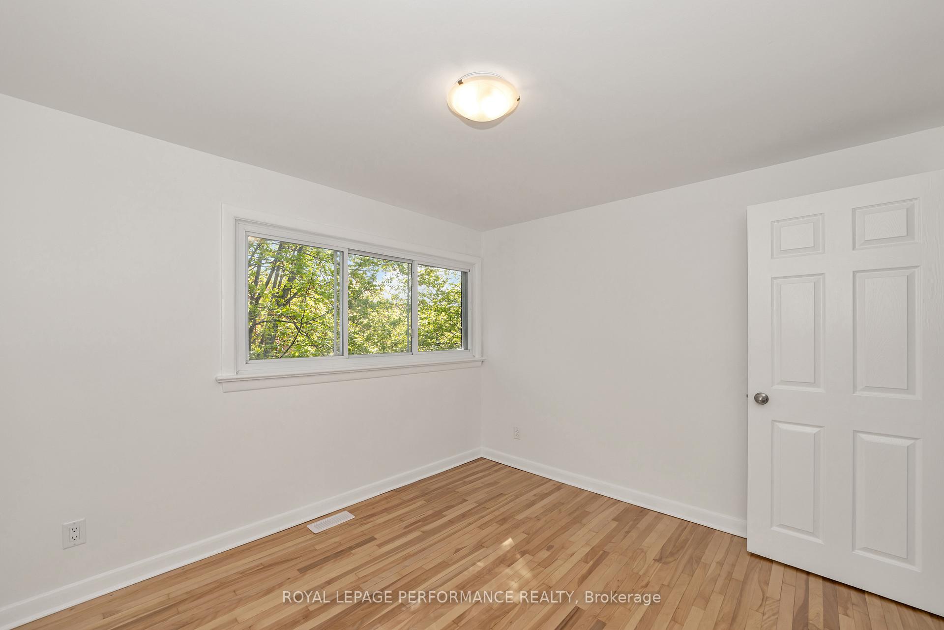 Photo 29 of 622 Borthwick Avenue, Ottawa, Castle Heights/Rideau High — HOMEH