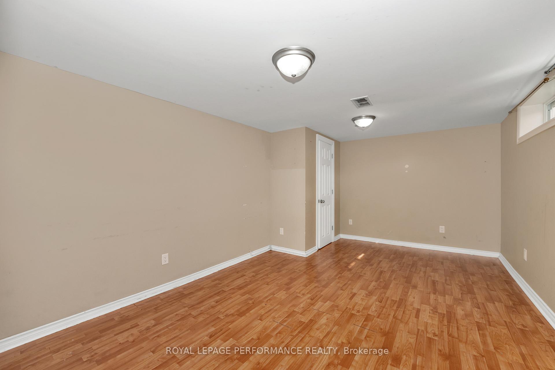 Photo 33 of 622 Borthwick Avenue, Ottawa, Castle Heights/Rideau High — HOMEH