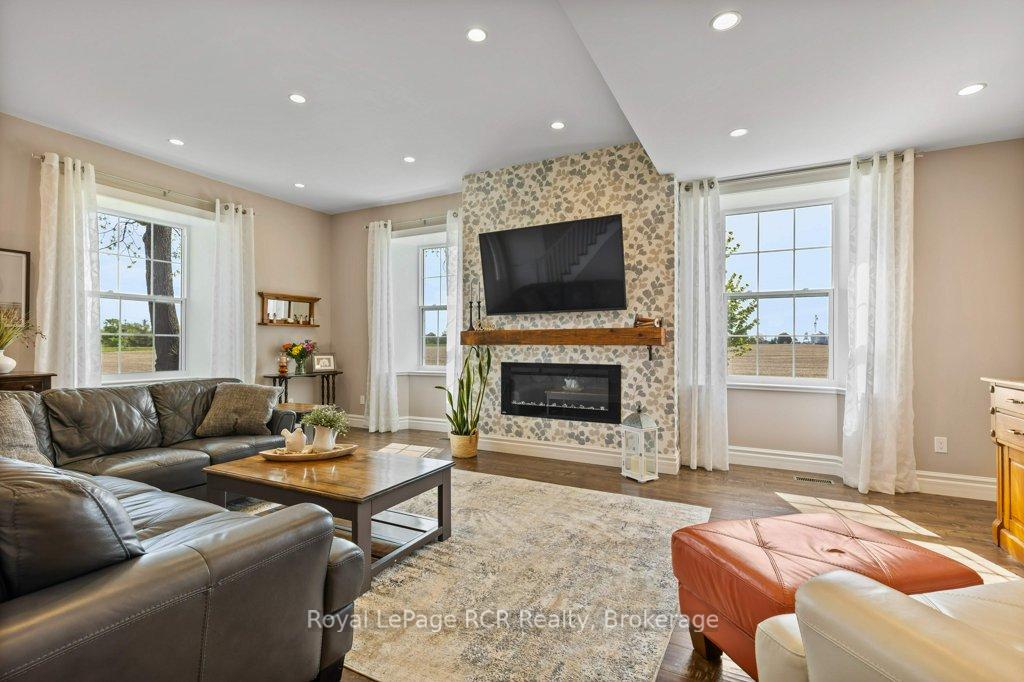 Photo 12 of 39721 Amberley Road, North Huron, East Wawanosh — HOMEH