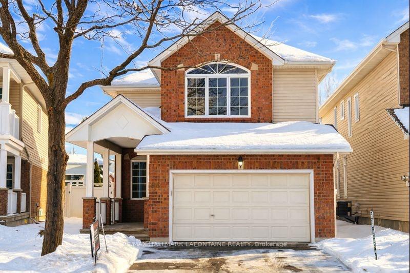 Front of 919 Scala Avenue
