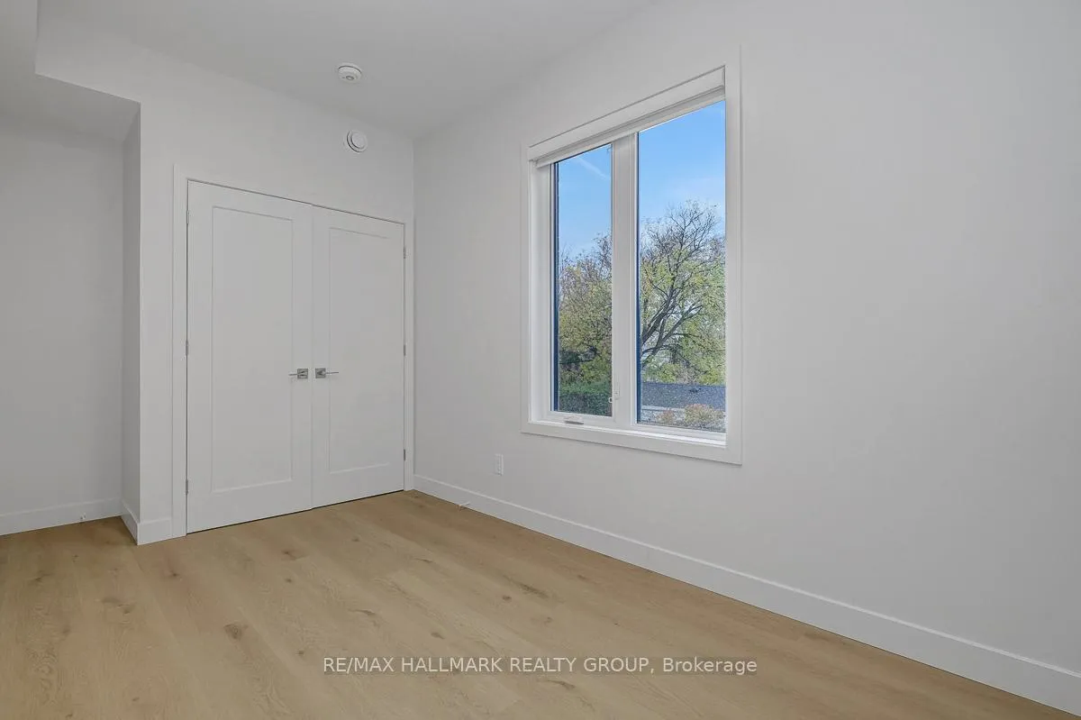 Photo 18 of Unit 6, 199 Columbus Avenue, Ottawa, Overbrook/Castle Heights — HOMEH
