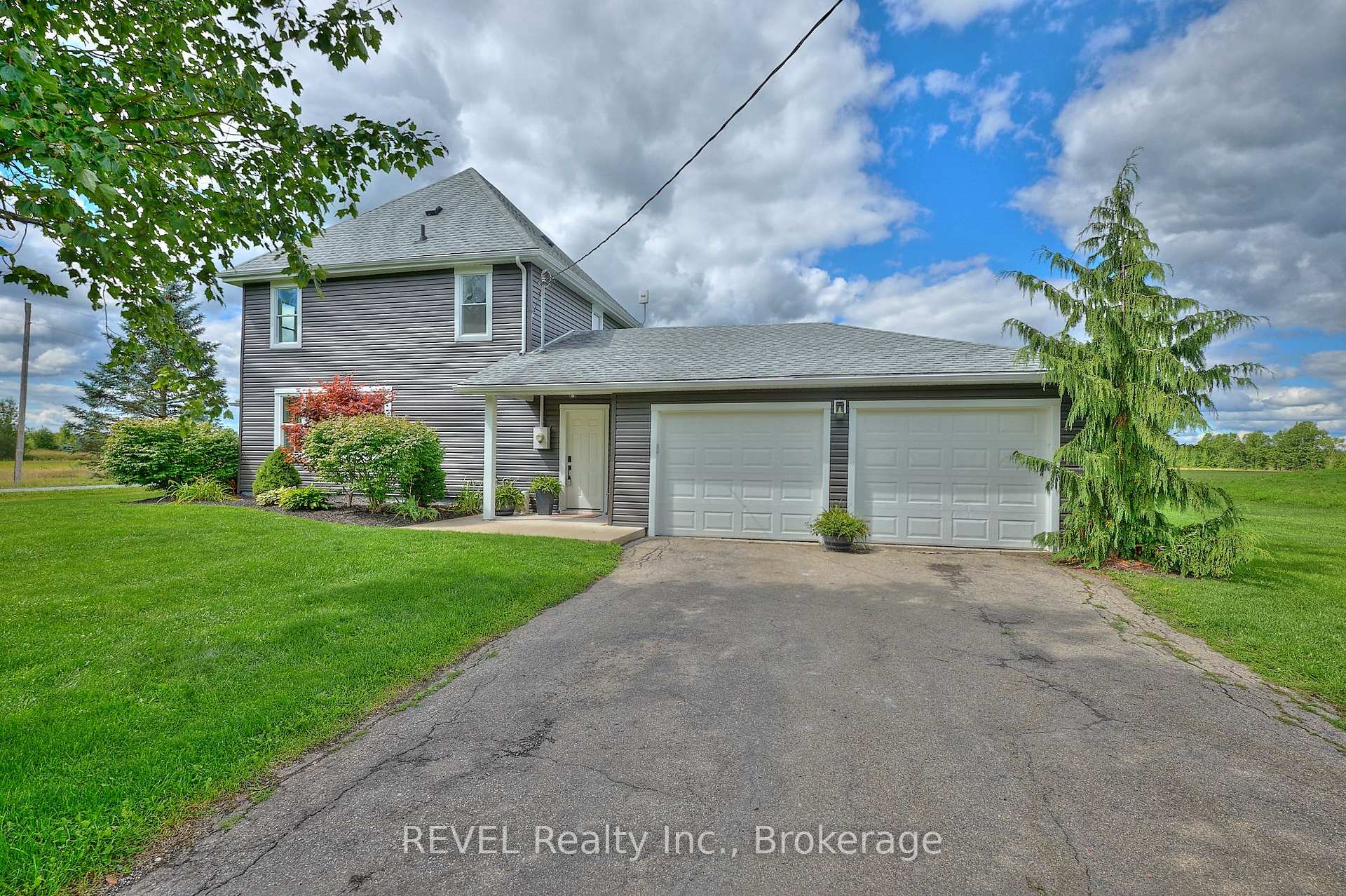 Photo 5 of 13717 Ort Road, Niagara Falls, Lyons Creek — HOMEH