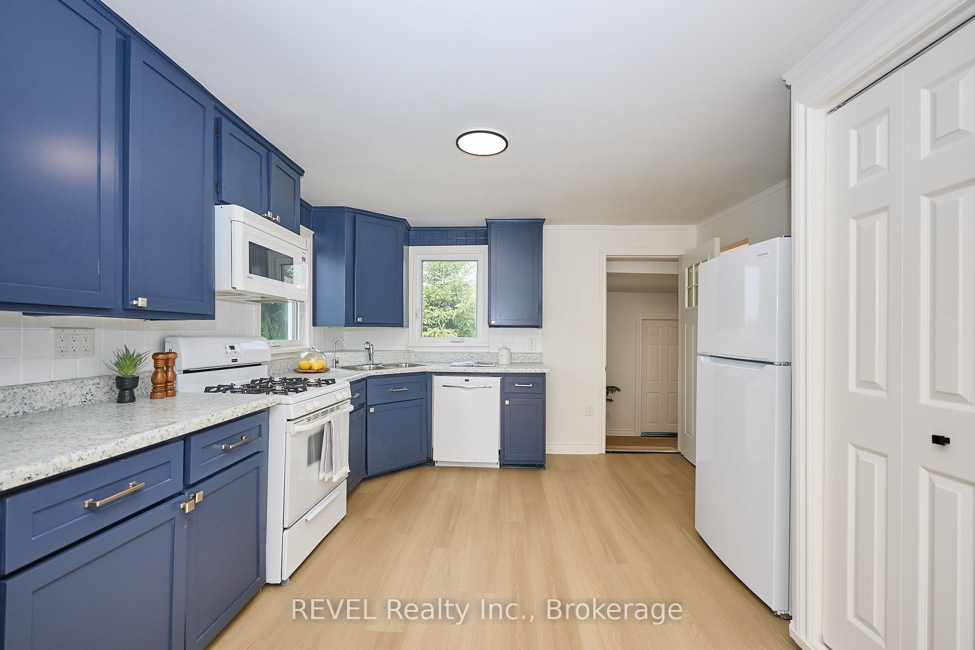 Photo 9 of 13717 Ort Road, Niagara Falls, Lyons Creek — HOMEH