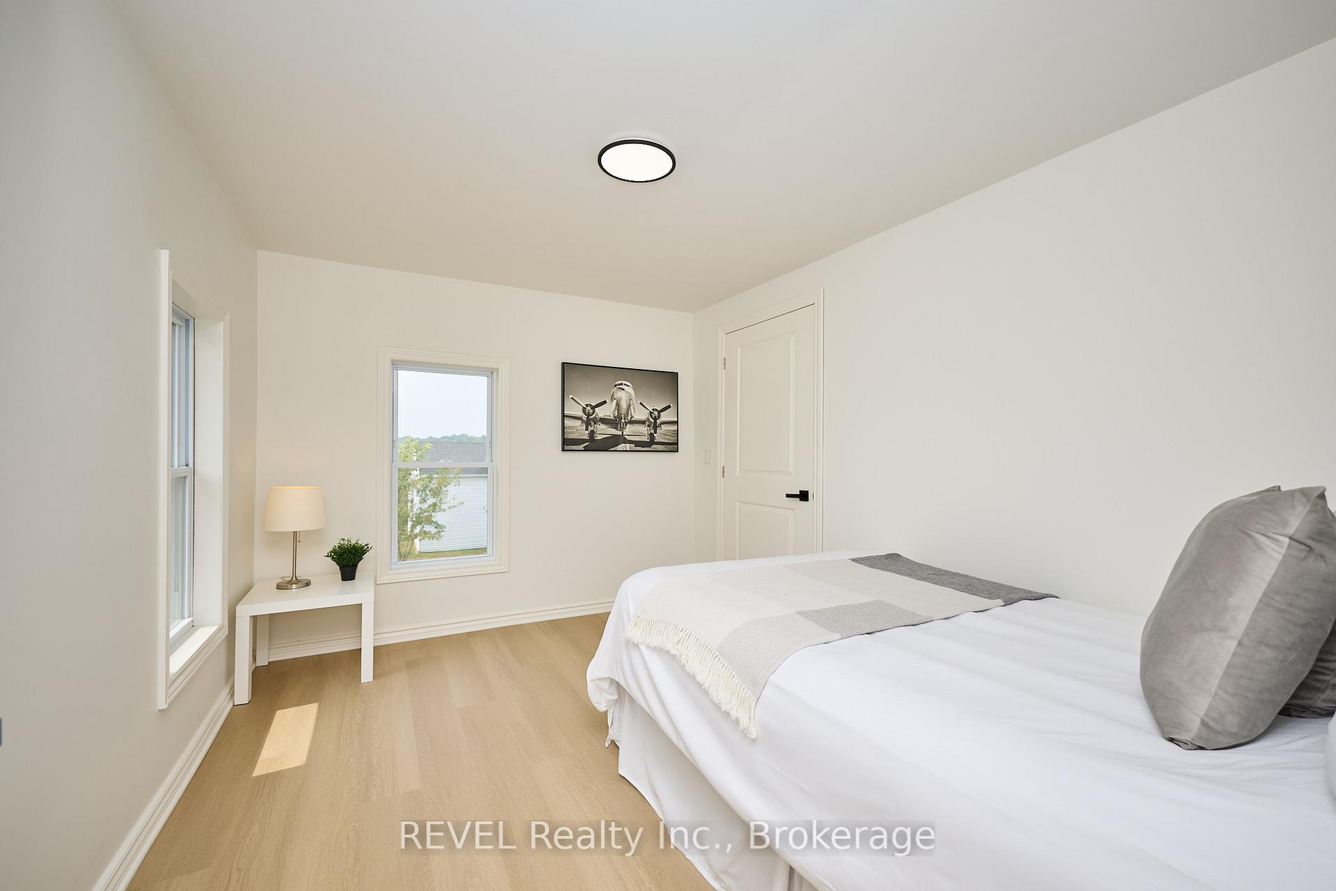 Photo 31 of 13717 Ort Road, Niagara Falls, Lyons Creek — HOMEH