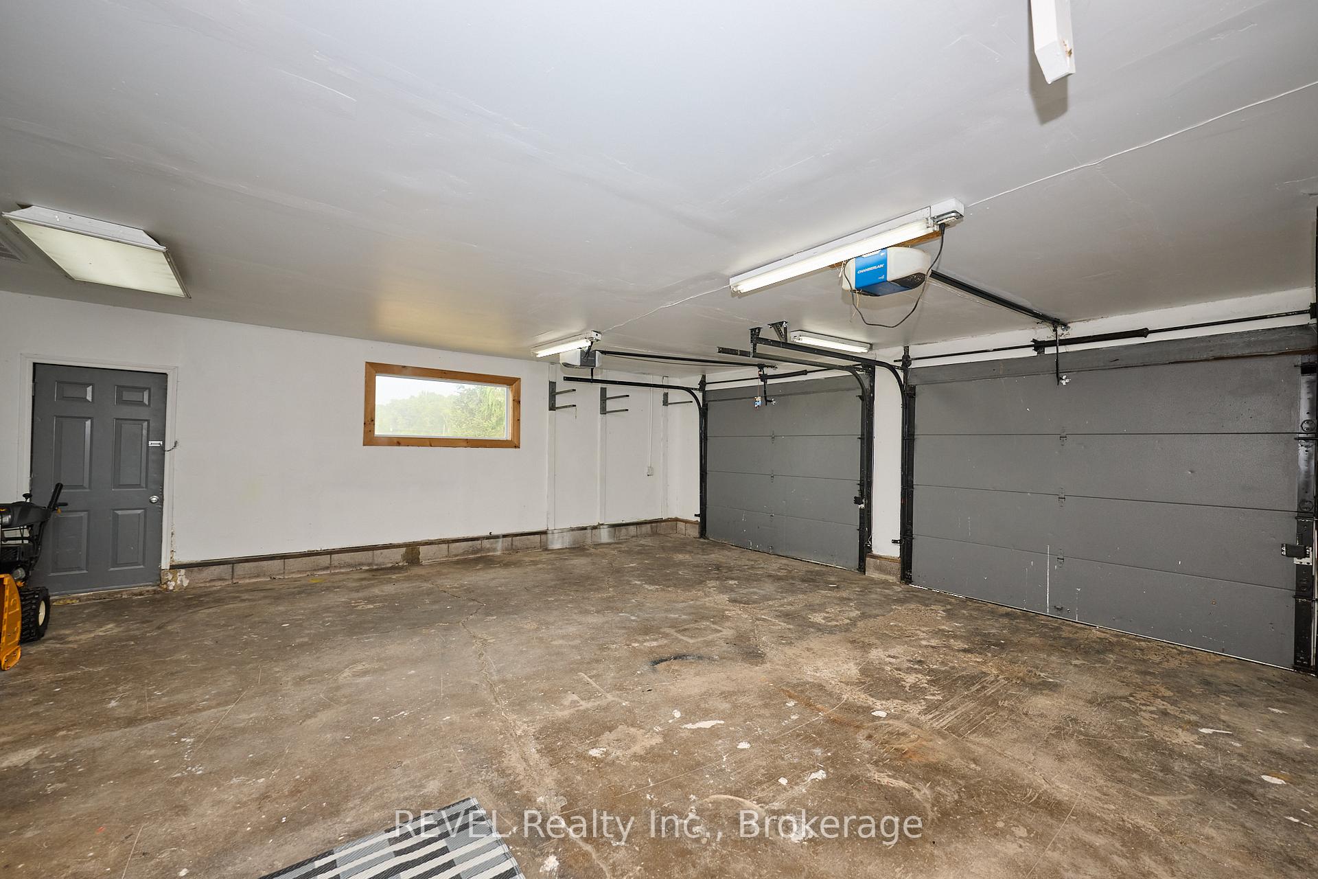 Photo 35 of 13717 Ort Road, Niagara Falls, Lyons Creek — HOMEH