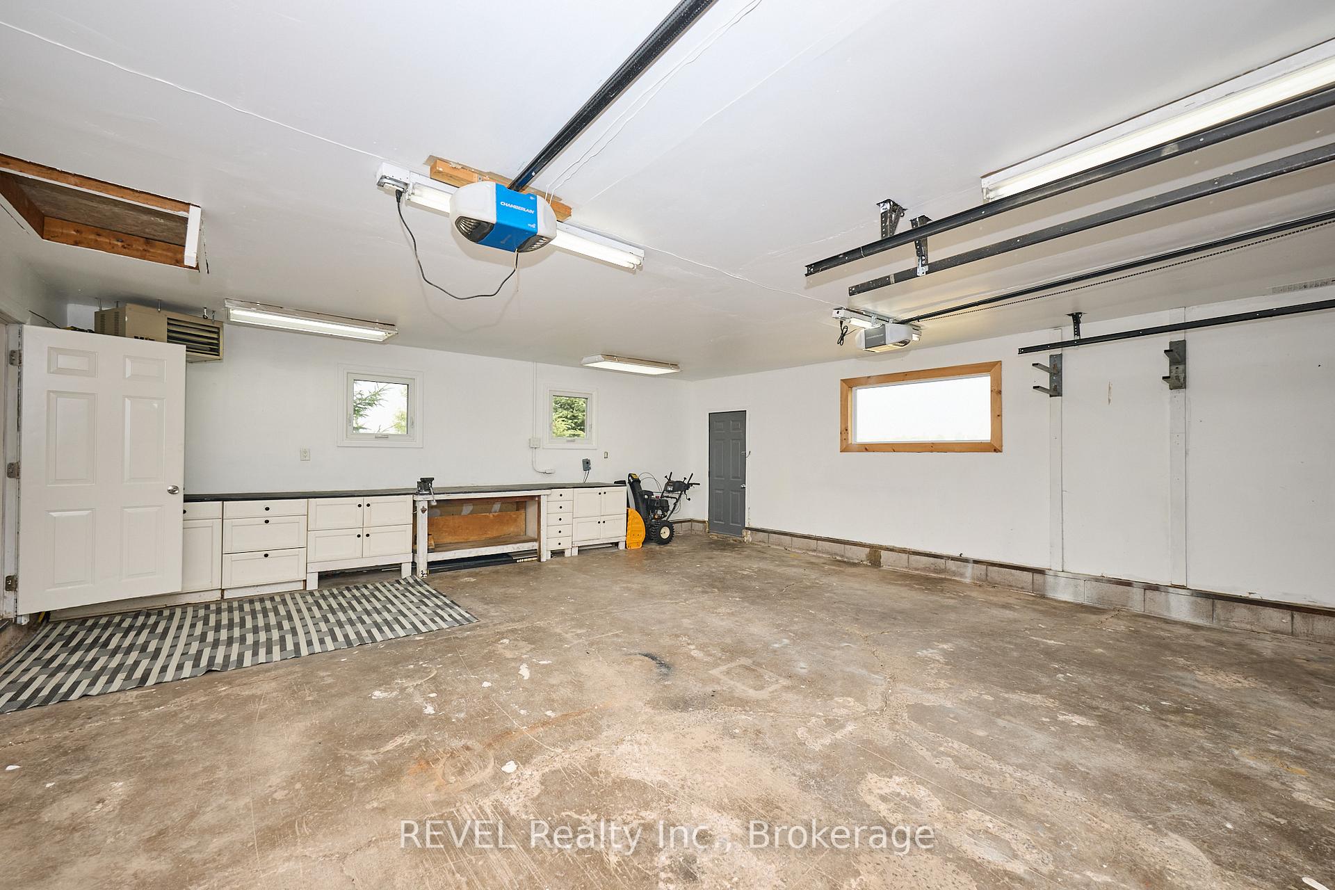 Photo 36 of 13717 Ort Road, Niagara Falls, Lyons Creek — HOMEH