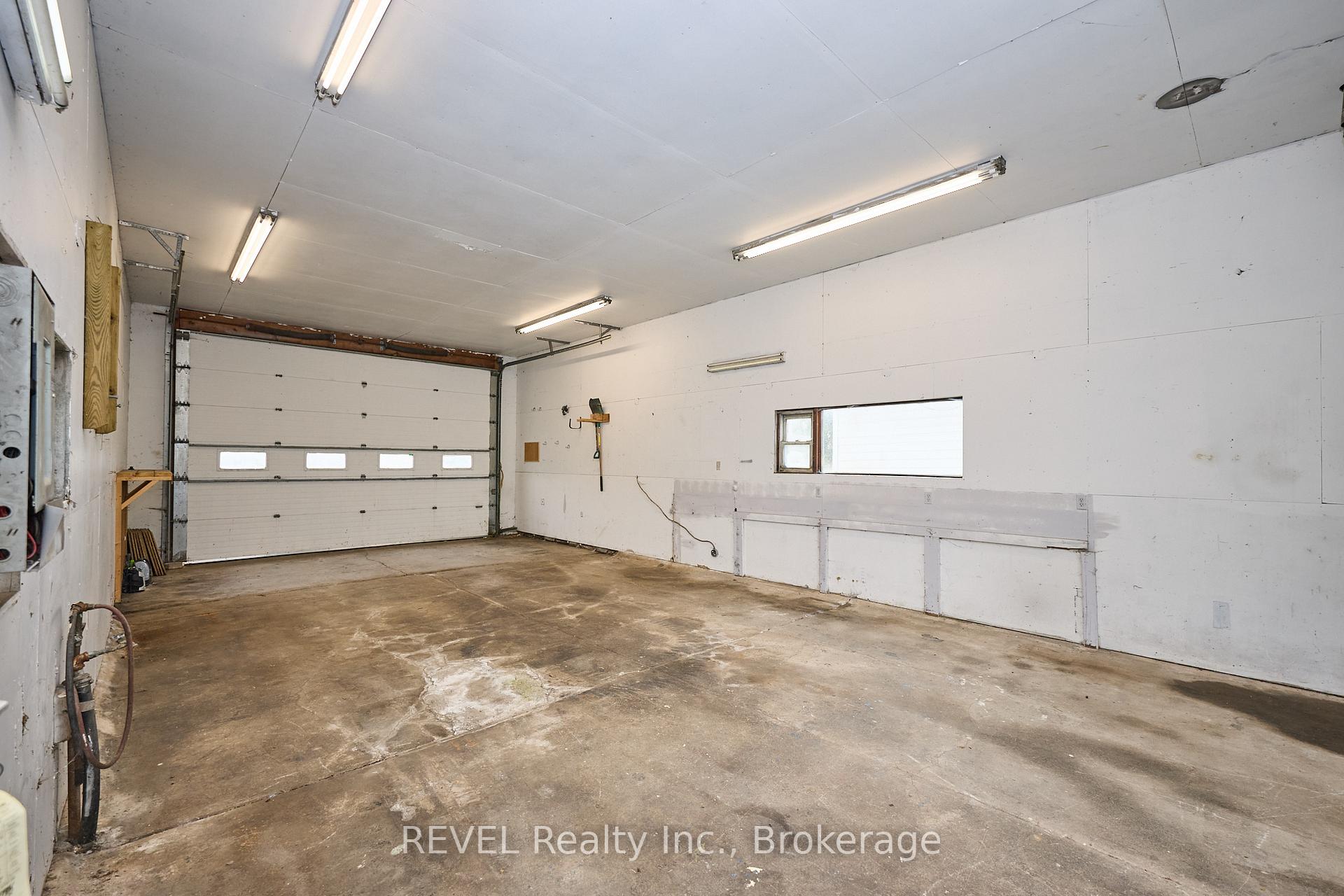 Photo 46 of 13717 Ort Road, Niagara Falls, Lyons Creek — HOMEH