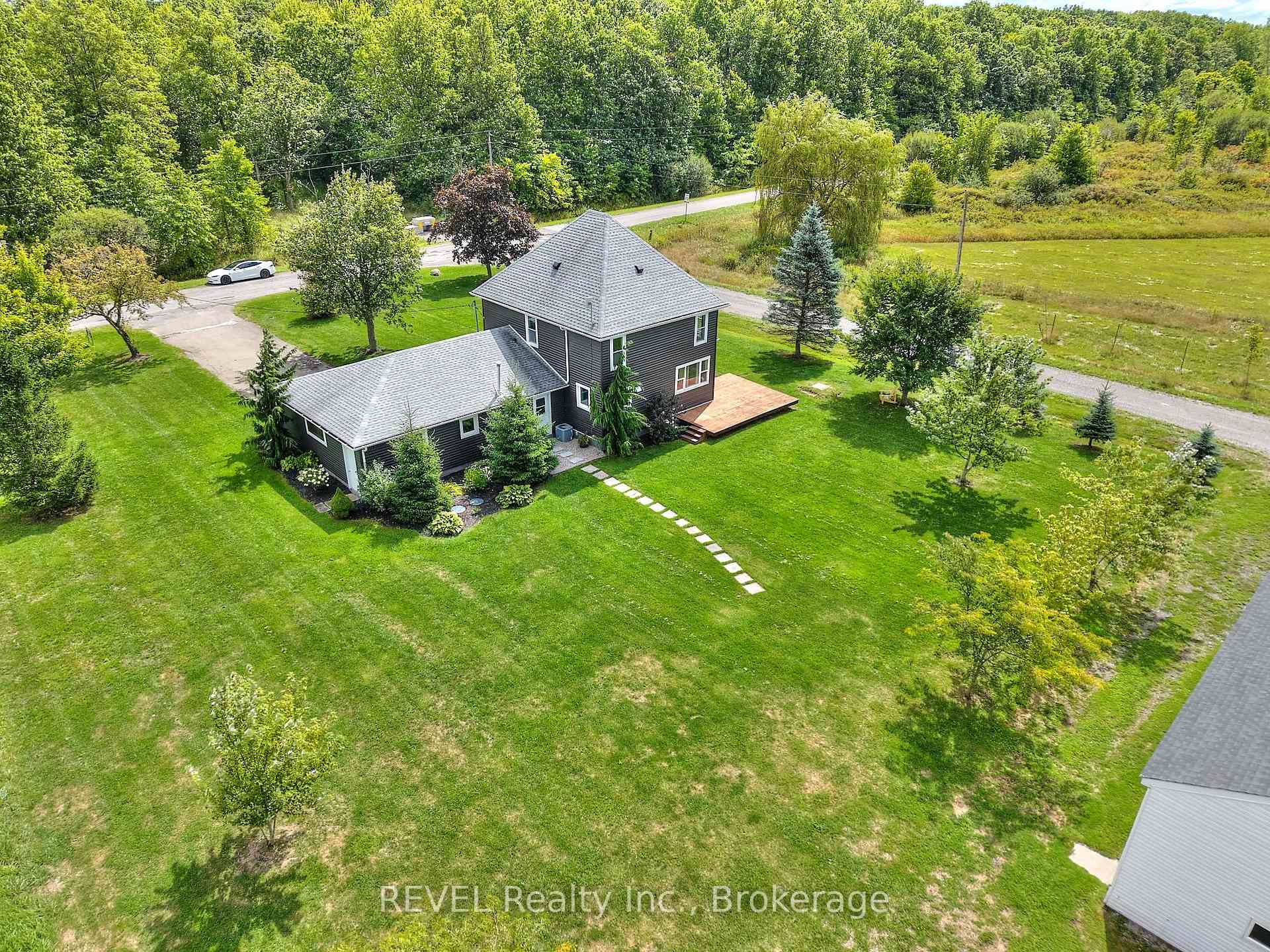 Photo 48 of 13717 Ort Road, Niagara Falls, Lyons Creek — HOMEH