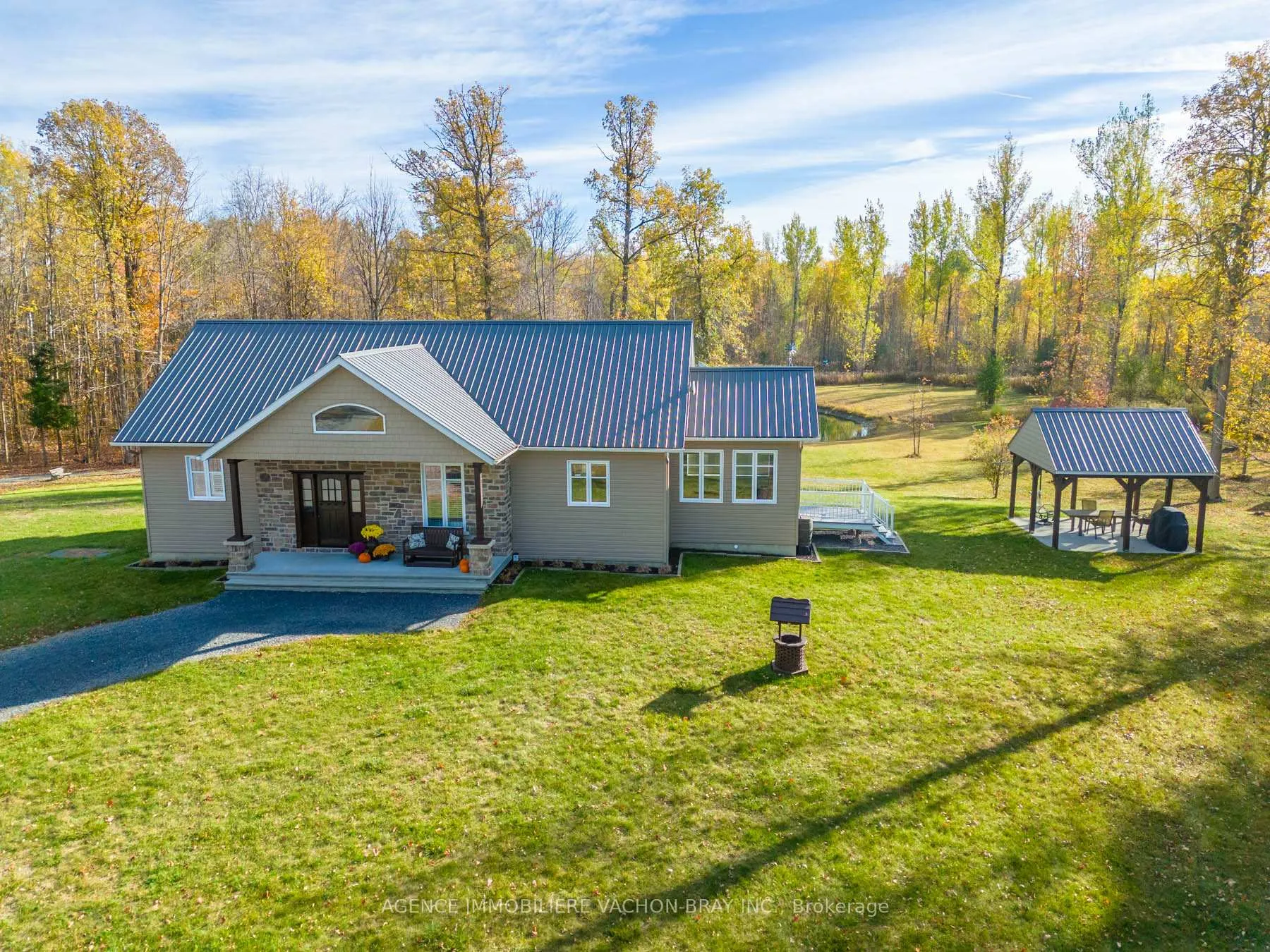 Photo 3 of 18668 Concession 2 Road, North Glengarry, North Glengarry (Kenyon) Twp — HOMEH
