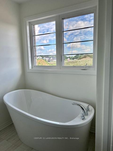 Photo 24 of 115 Acacia Road, Pelham, Fonthill — HOMEH