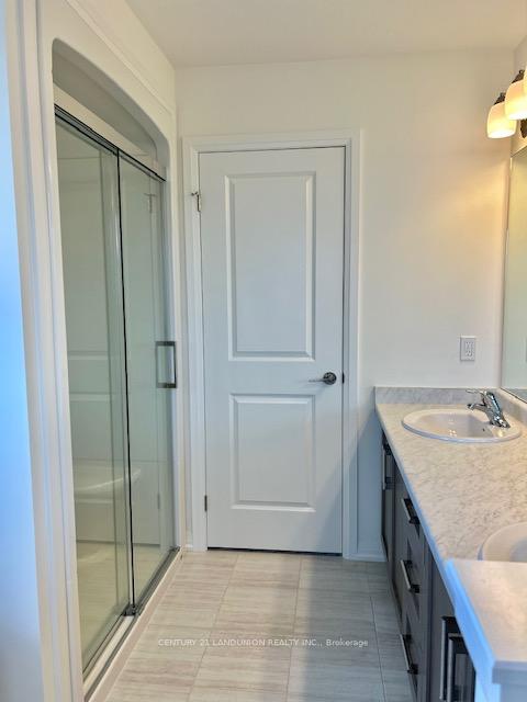 Photo 25 of 115 Acacia Road, Pelham, Fonthill — HOMEH