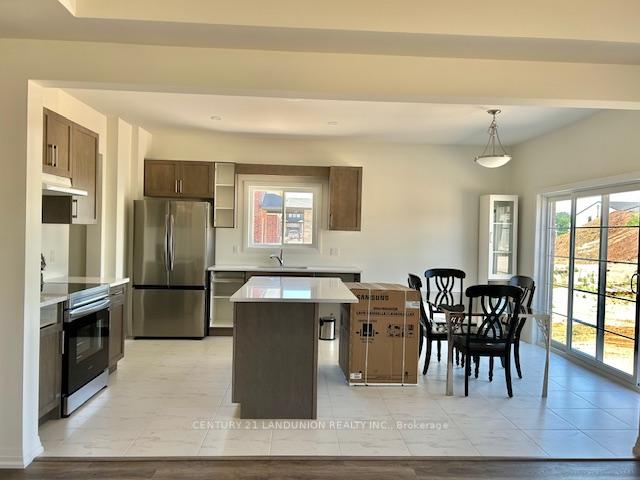 Photo 35 of 115 Acacia Road, Pelham, Fonthill — HOMEH