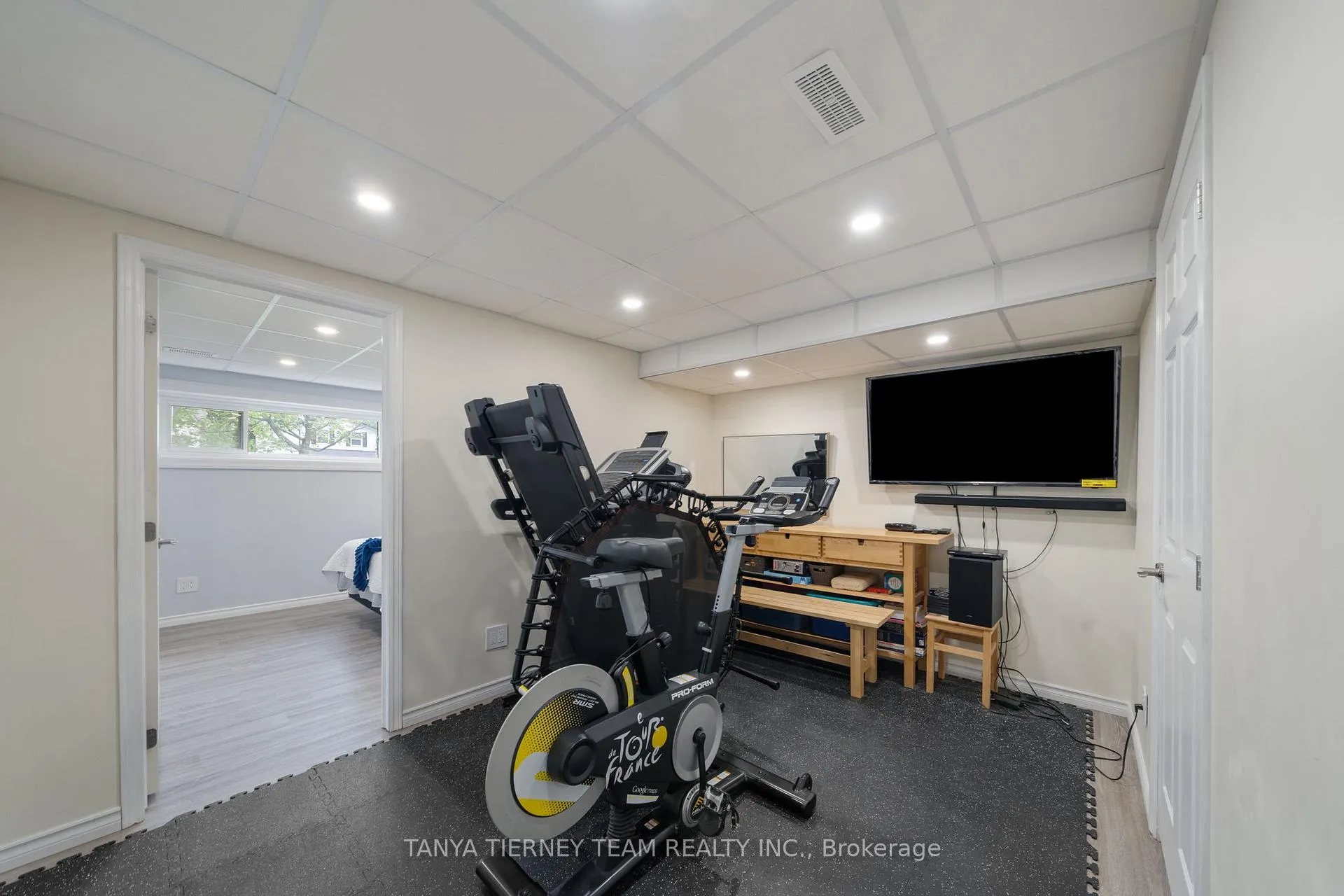 Photo 29 of 728 Bermuda Avenue, Oshawa, Northglen — HOMEH
