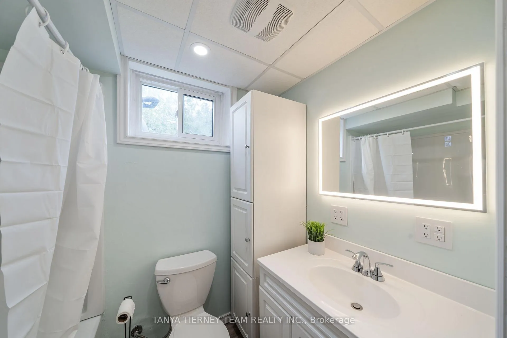 Photo 33 of 728 Bermuda Avenue, Oshawa, Northglen — HOMEH