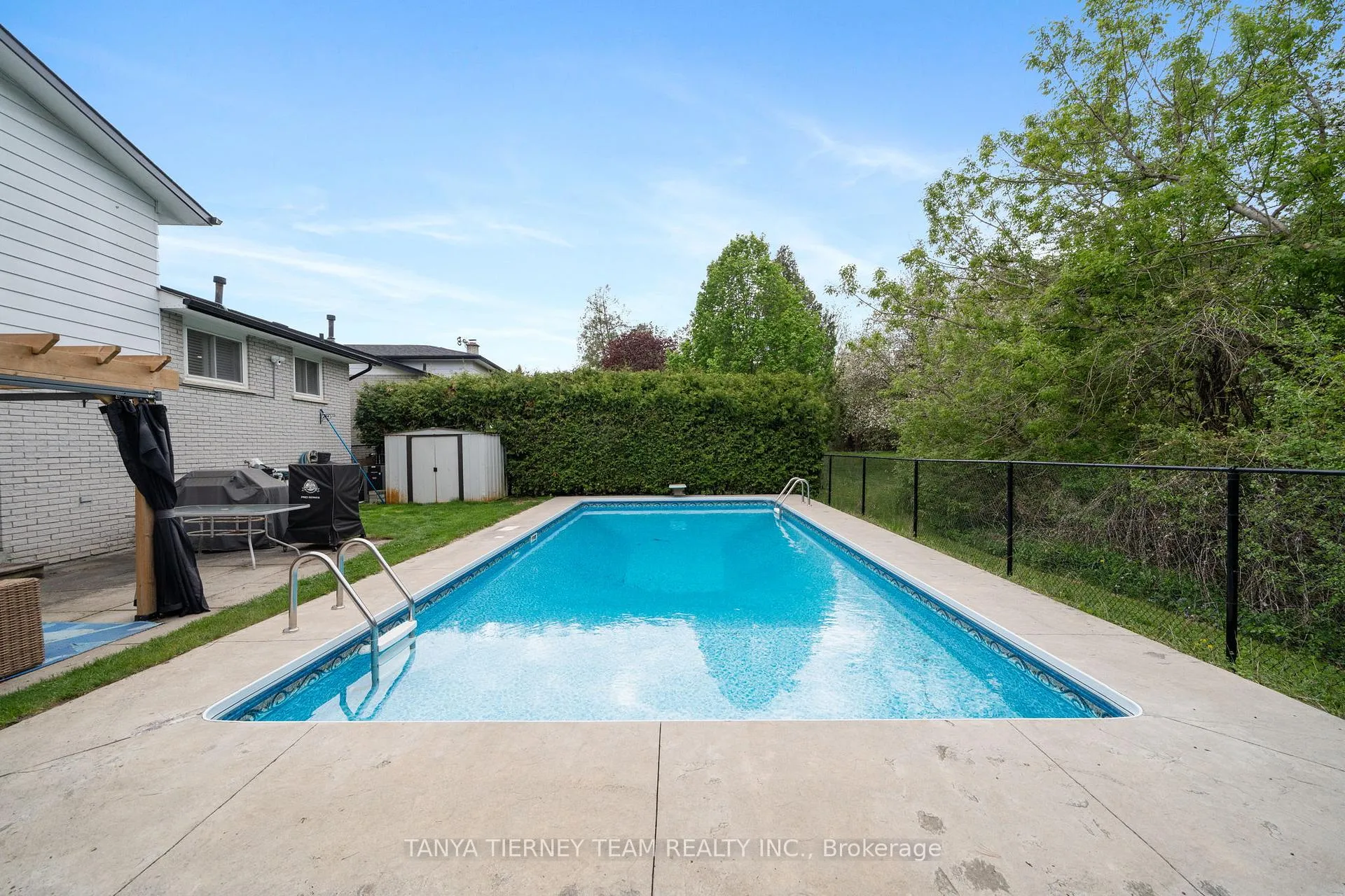 Photo 39 of 728 Bermuda Avenue, Oshawa, Northglen — HOMEH