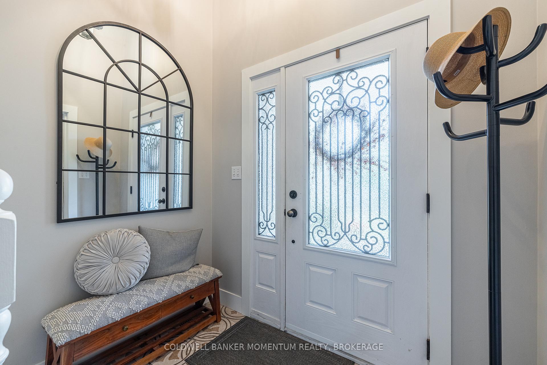 Photo 5 of 24 Tanner Drive, Pelham, Fonthill — HOMEH