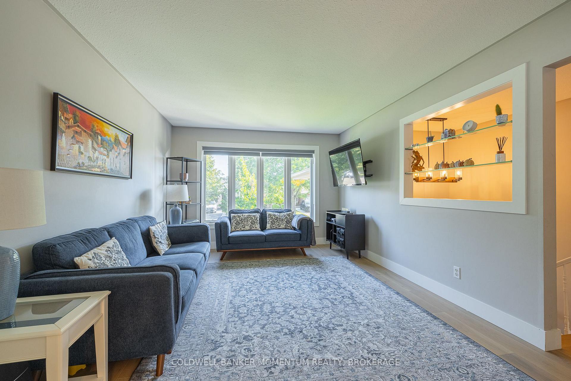 Photo 9 of 24 Tanner Drive, Pelham, Fonthill — HOMEH