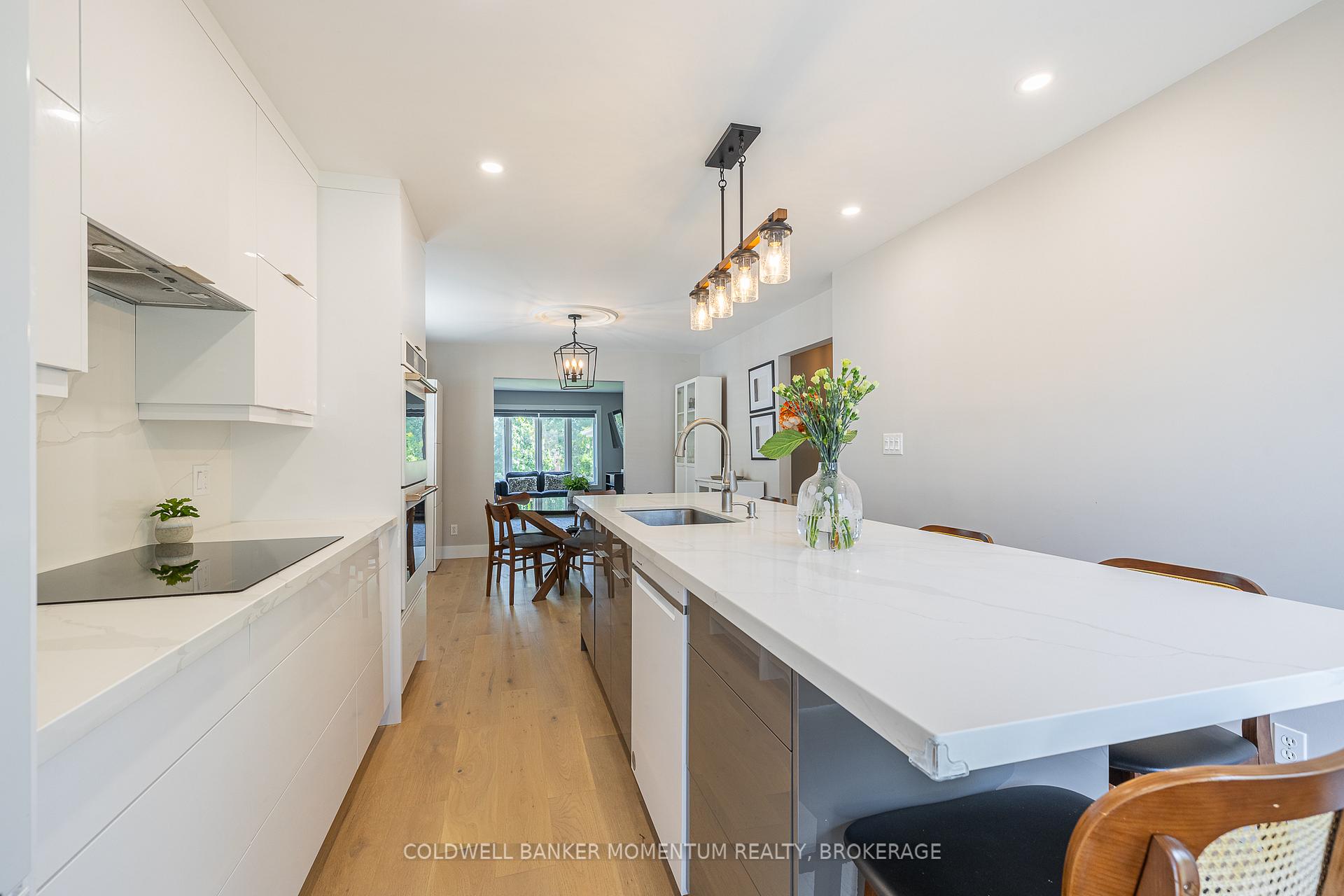 Photo 17 of 24 Tanner Drive, Pelham, Fonthill — HOMEH