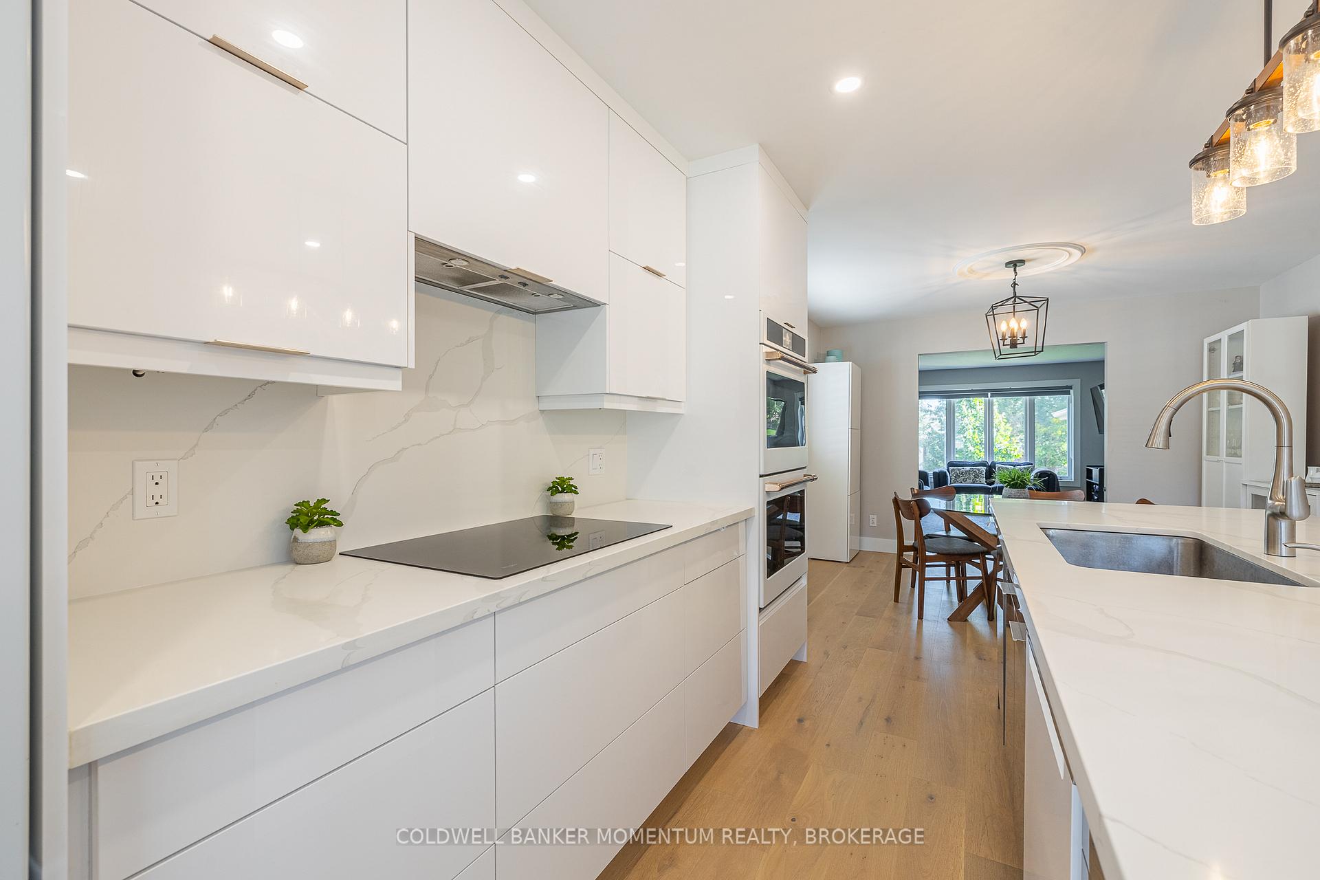 Photo 19 of 24 Tanner Drive, Pelham, Fonthill — HOMEH