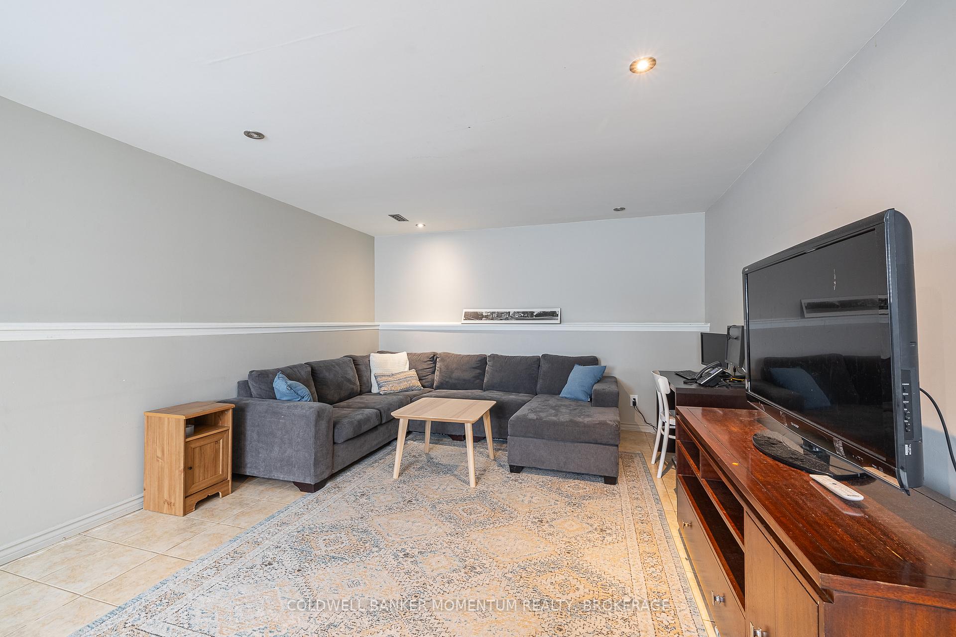 Photo 34 of 24 Tanner Drive, Pelham, Fonthill — HOMEH