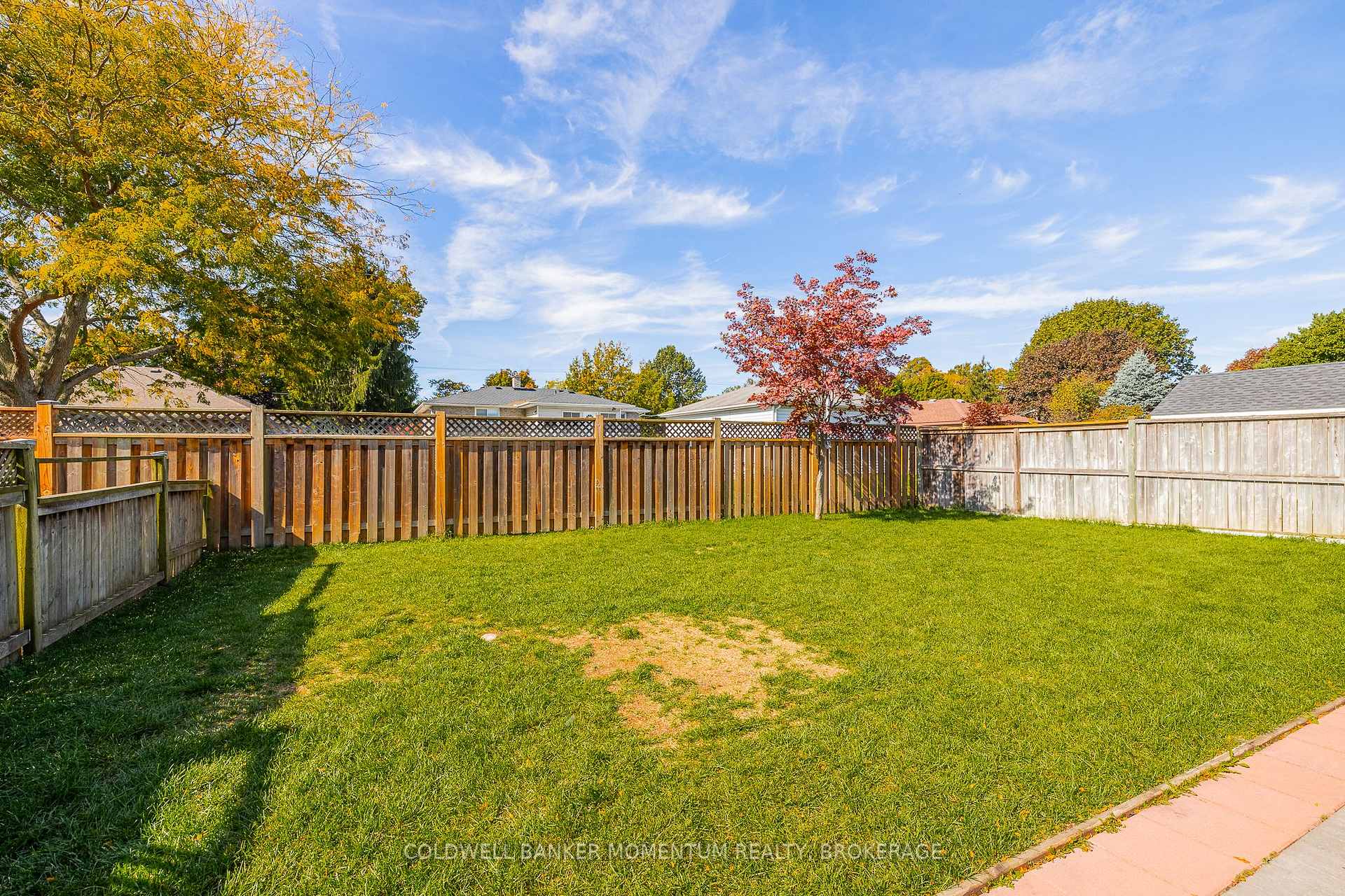 Photo 39 of 24 Tanner Drive, Pelham, Fonthill — HOMEH