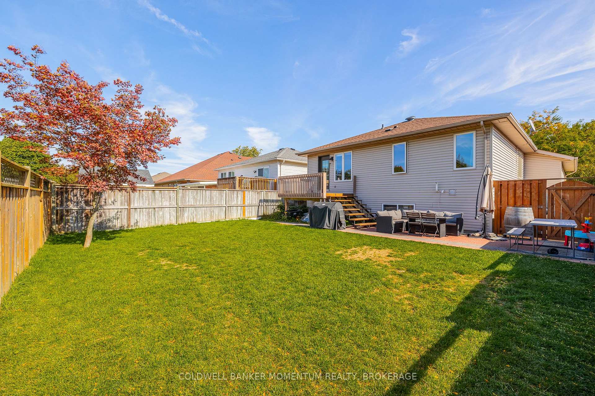 Photo 40 of 24 Tanner Drive, Pelham, Fonthill — HOMEH