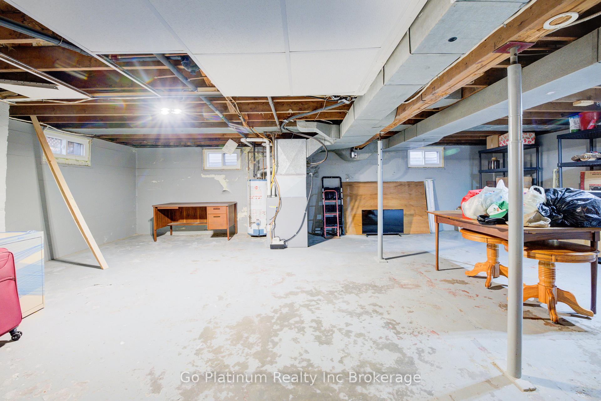 Photo 24 of 611 James Street E, Norfolk, Delhi — HOMEH